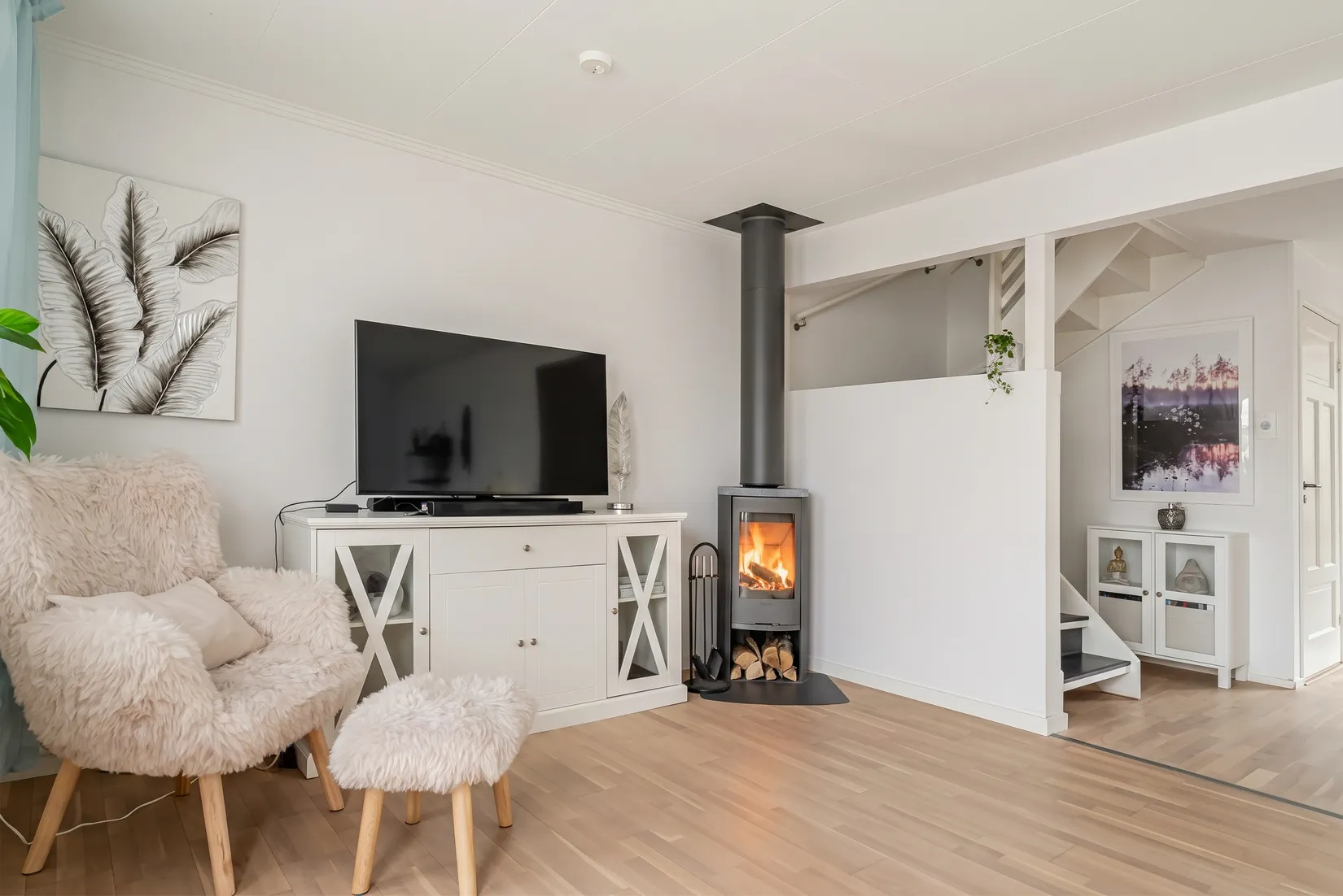 Radhus, Västergården 251, Västergården, Vallentuna