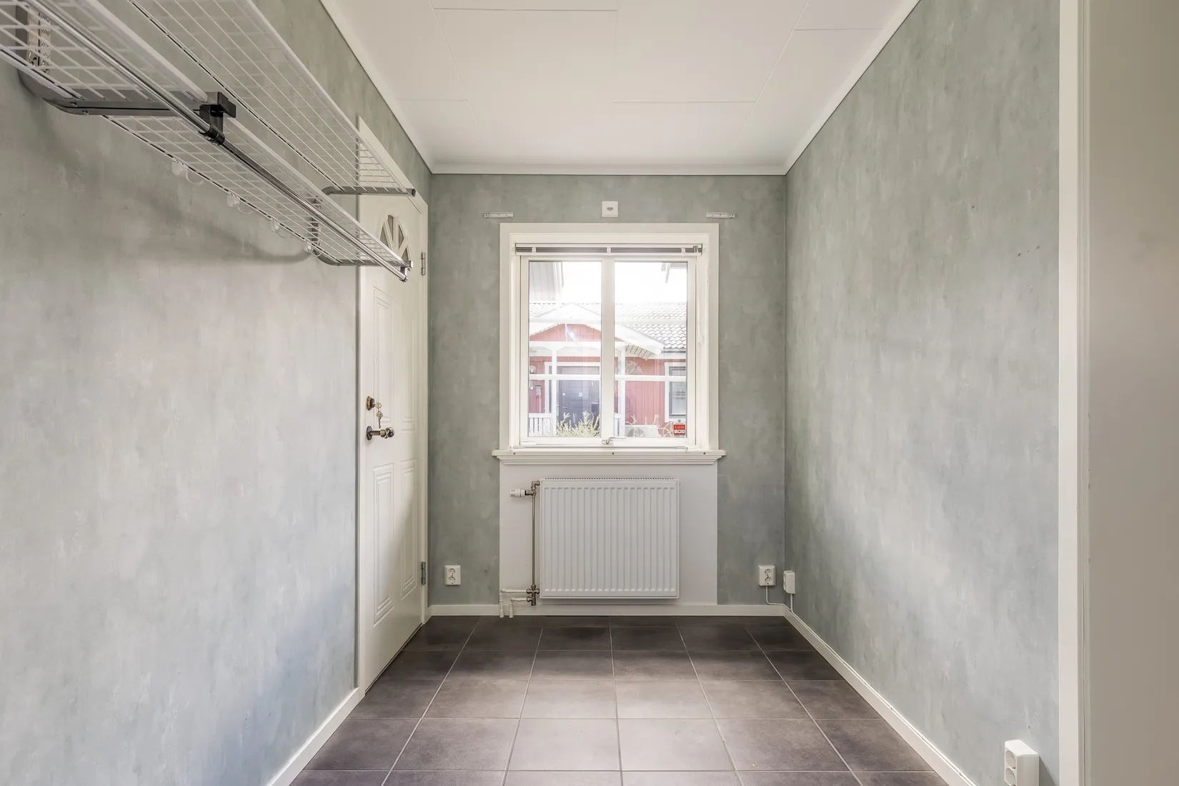 Villa, Hökbacksvägen 8, SÖDERBÄRKE Centrum/Brustorpet, Smedjebacken