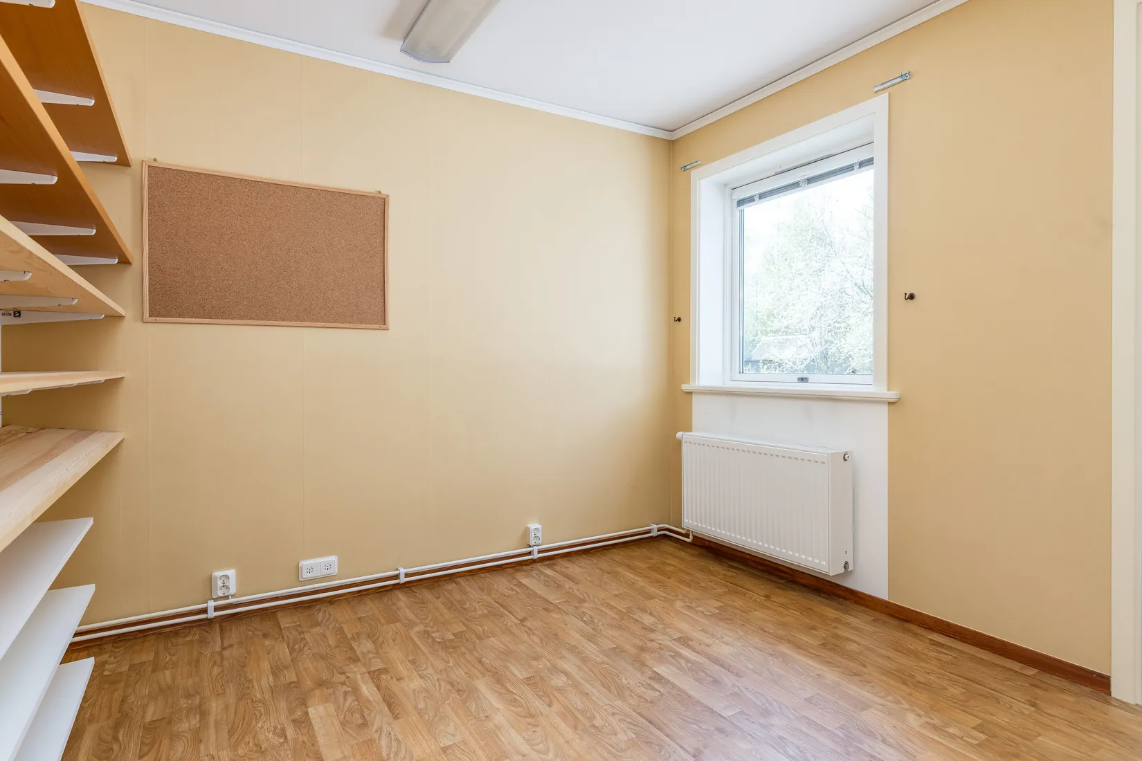 Villa, Hökbacksvägen 8, SÖDERBÄRKE Centrum/Brustorpet, Smedjebacken