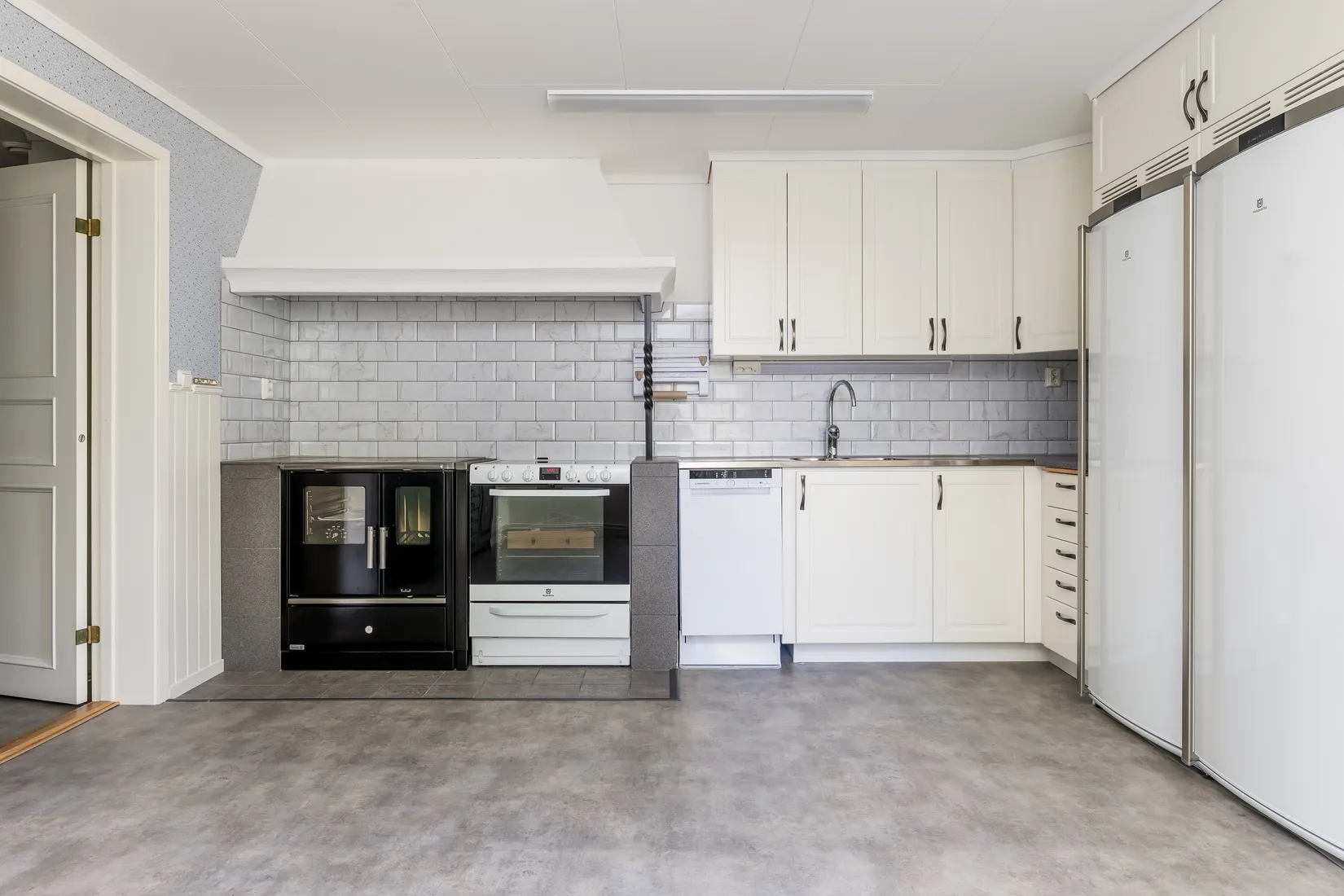 Villa, Hökbacksvägen 8, SÖDERBÄRKE Centrum/Brustorpet, Smedjebacken