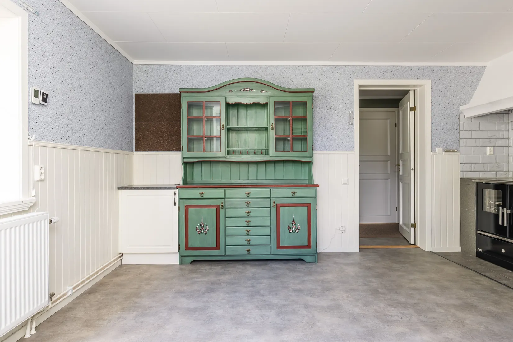 Villa, Hökbacksvägen 8, SÖDERBÄRKE Centrum/Brustorpet, Smedjebacken