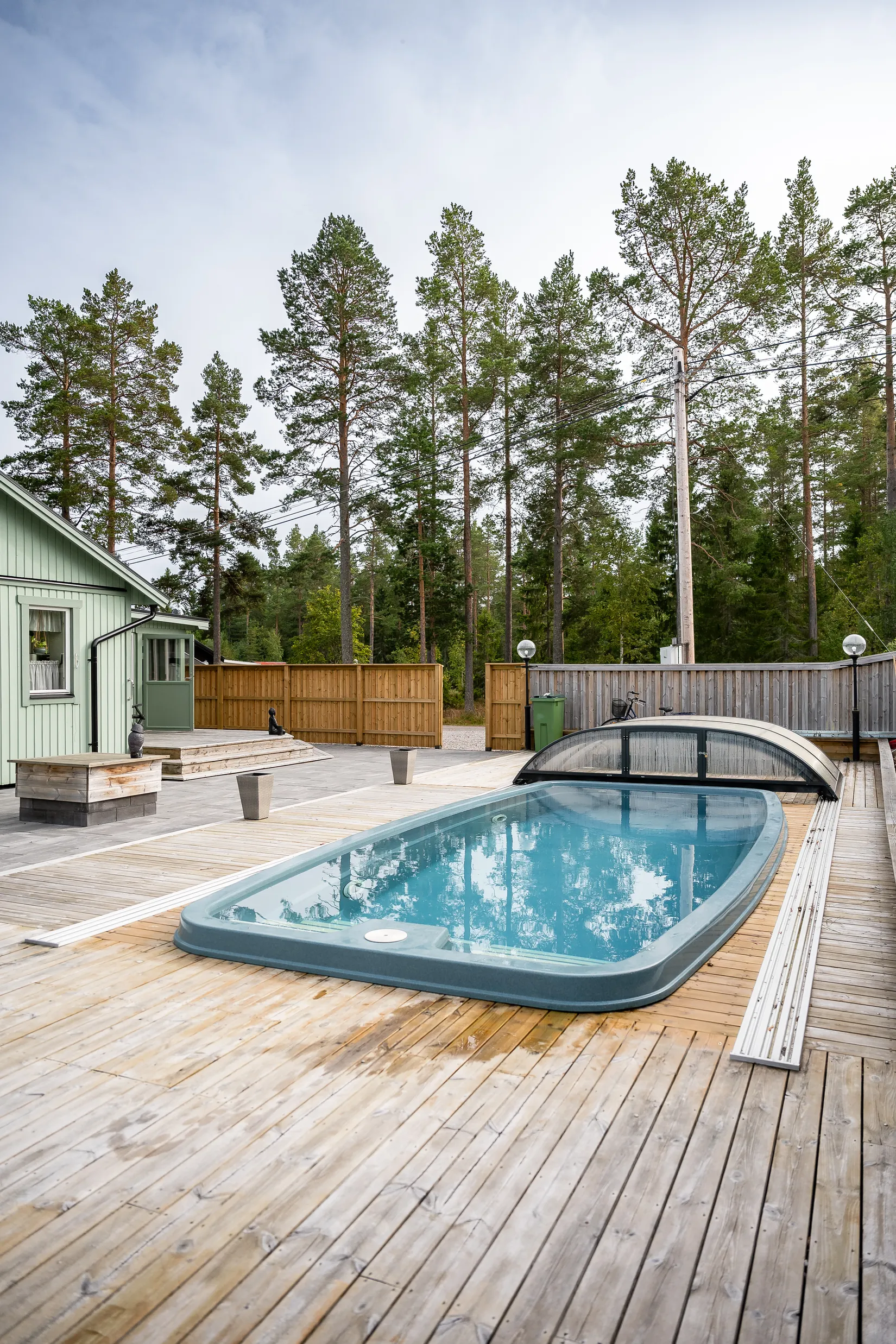 Villa, Utstensvägen 1, Essvik, Sundsvall