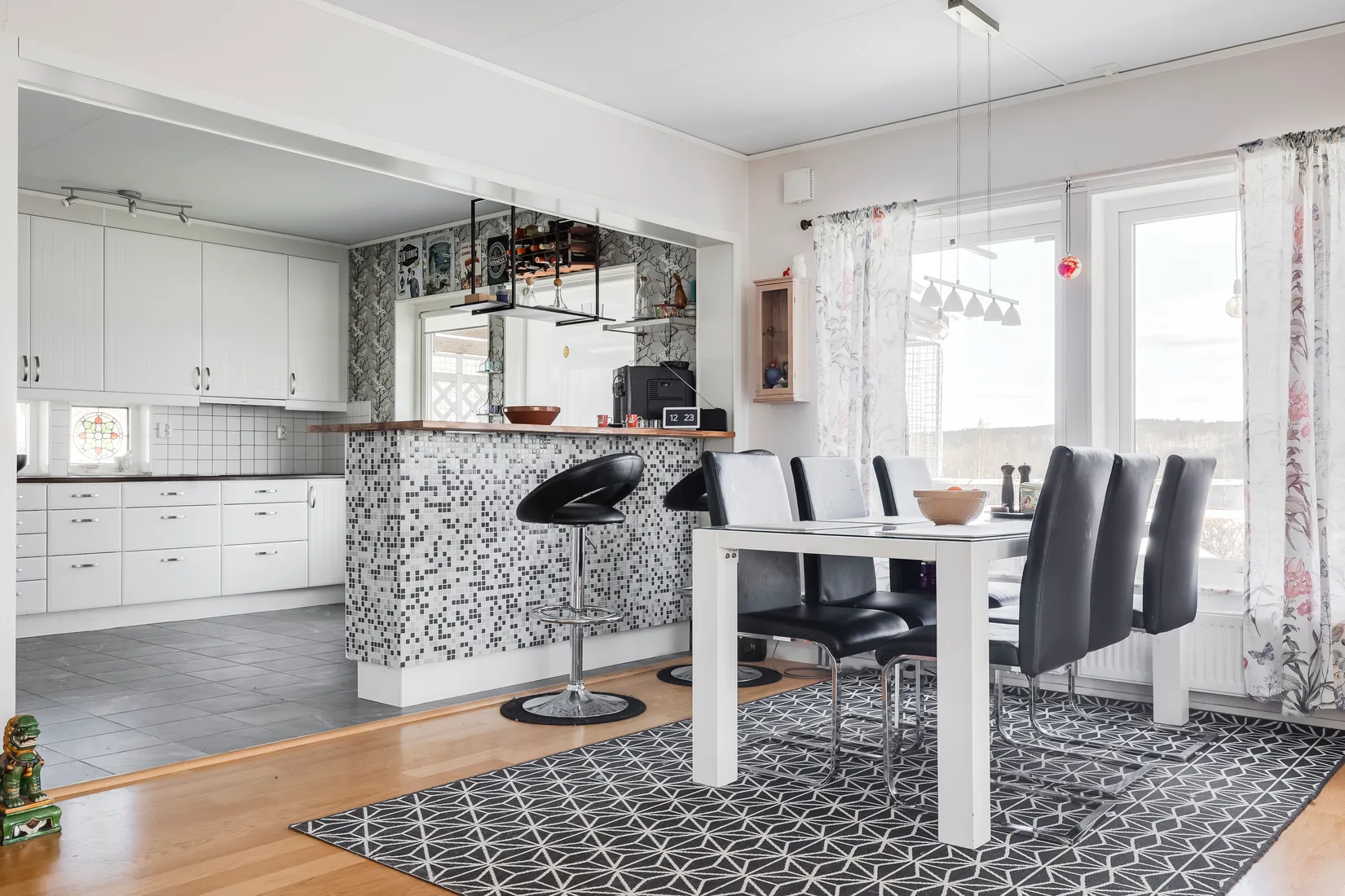 Villa, Backtorpsvägen 6, Stensnäs, Nora