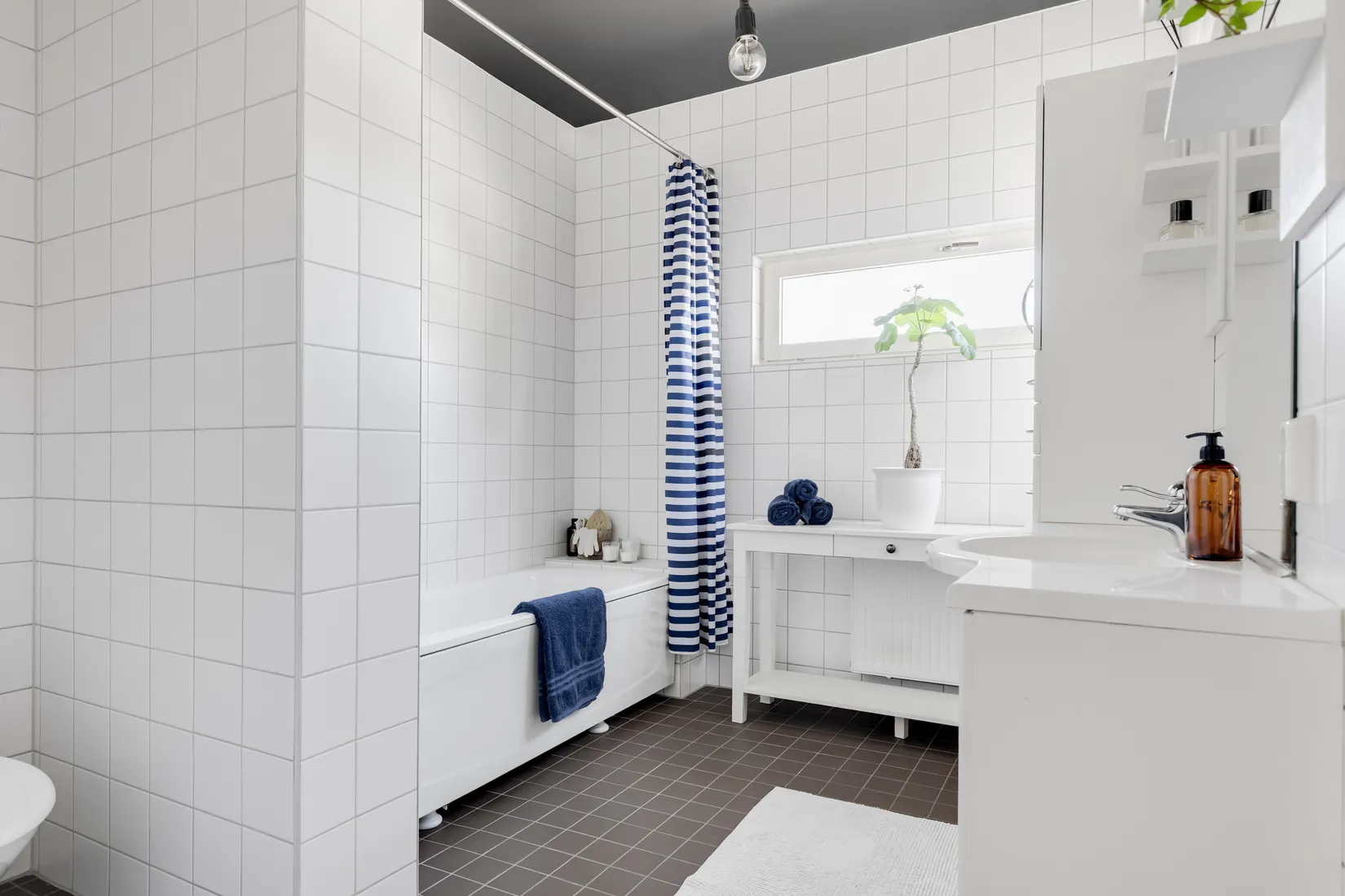 Bostadsrätt, Radhus, Västa Skrävlingevägen 71J, Videdal, Malmö