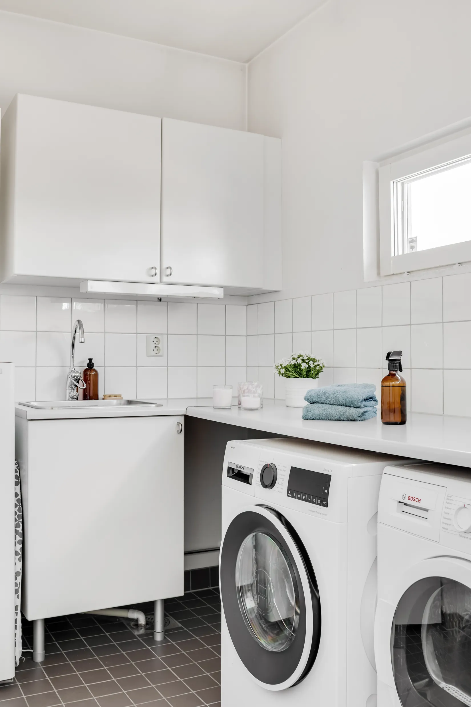 Bostadsrätt, Radhus, Västa Skrävlingevägen 71J, Videdal, Malmö