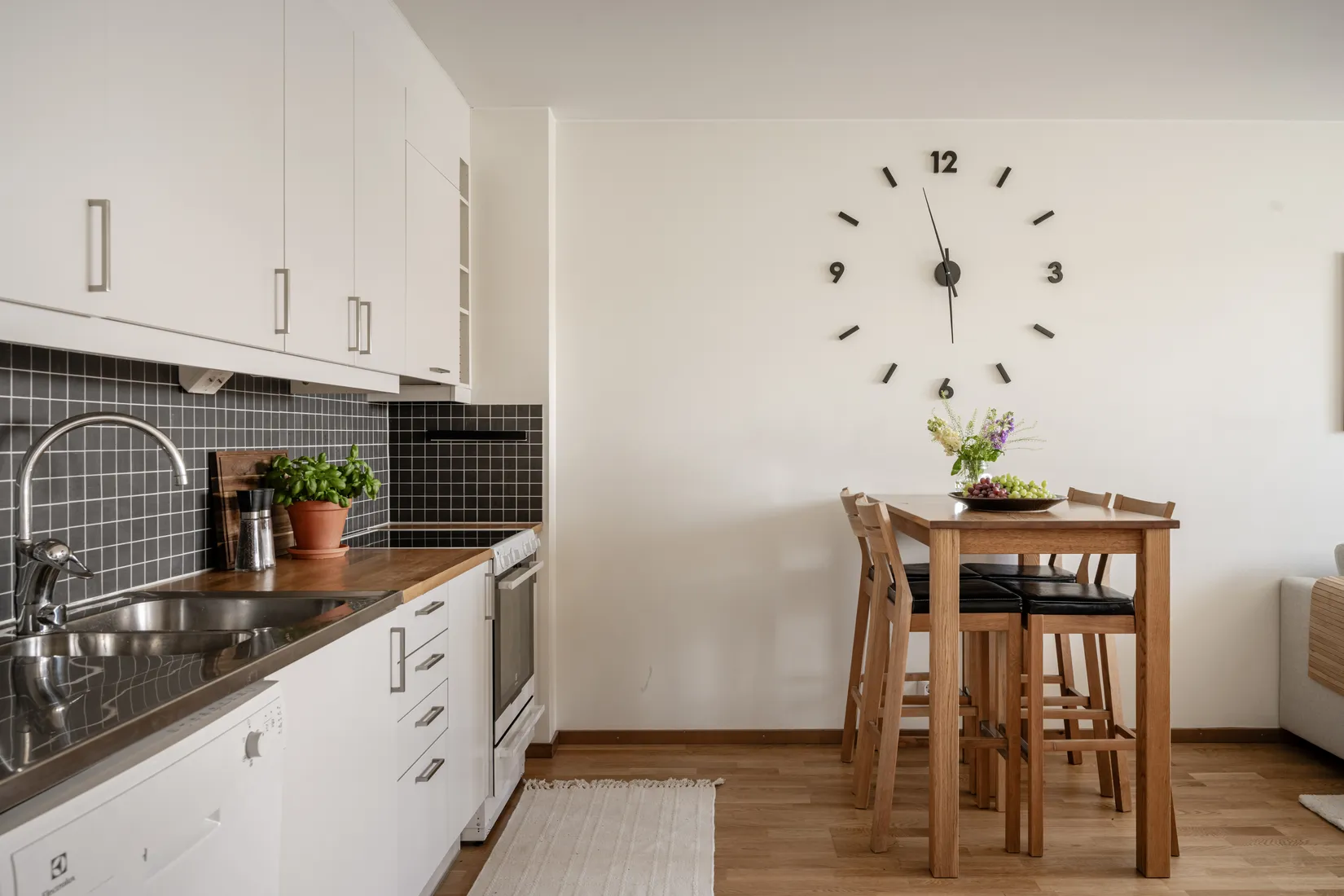 Bostadsrätt, Lotta Svärds Gränd 14, Hägersten, Stockholm