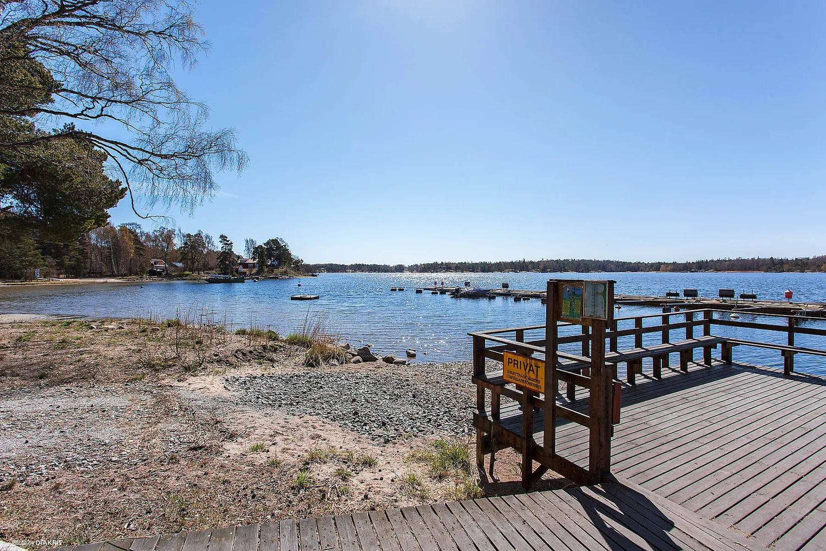 Villa, Radhus, Röda radhusen 9, Djurö, Värmdö