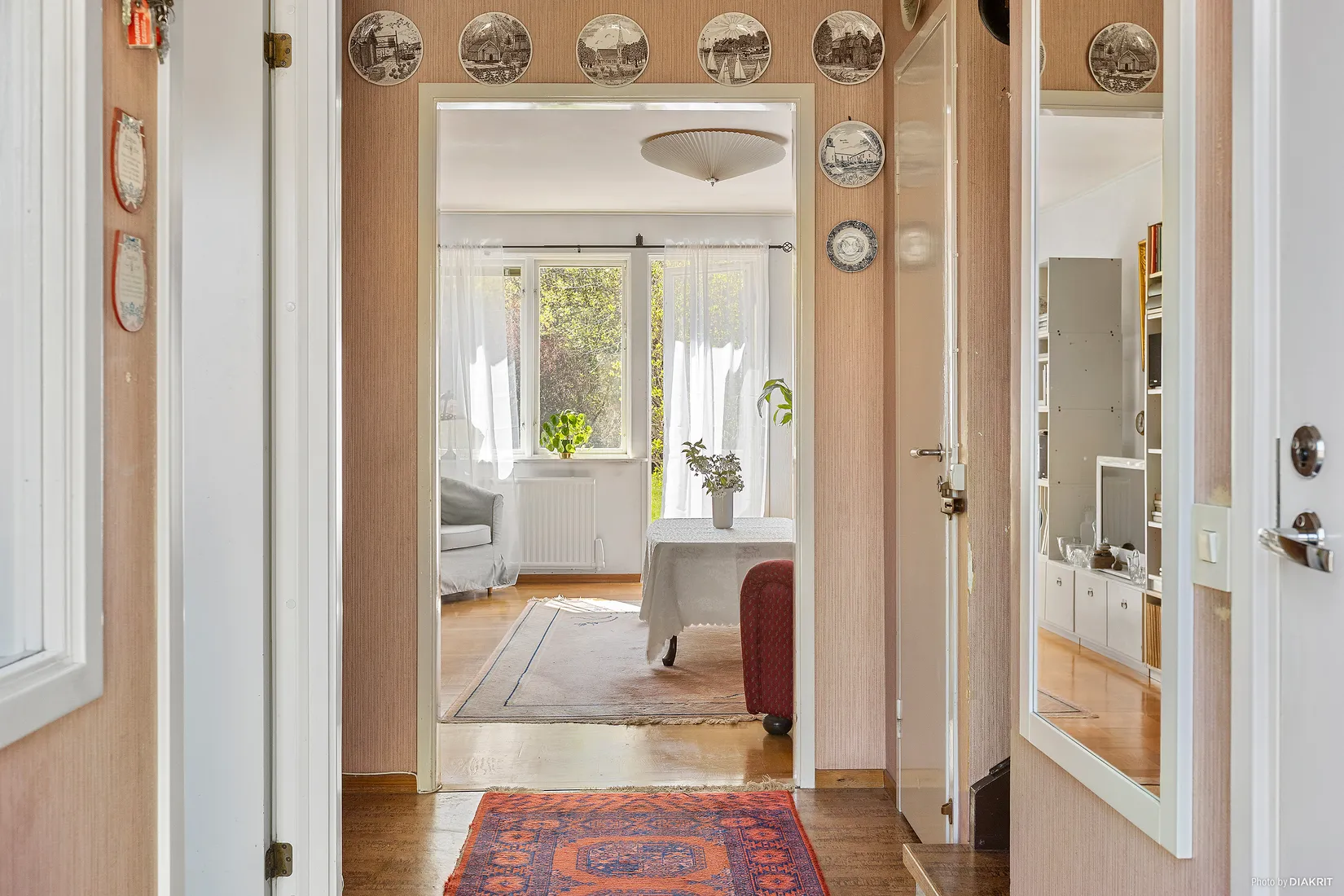 Villa, Radhus, Röda radhusen 9, Djurö, Värmdö