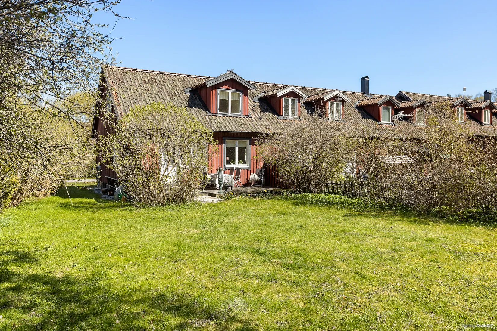 Villa, Radhus, Röda radhusen 9, Djurö, Värmdö