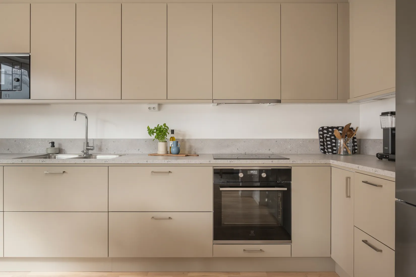 Bostadsrätt, Oskarslundsbacken 18, 2 tr!, Liljeholmskajen, Stockholm