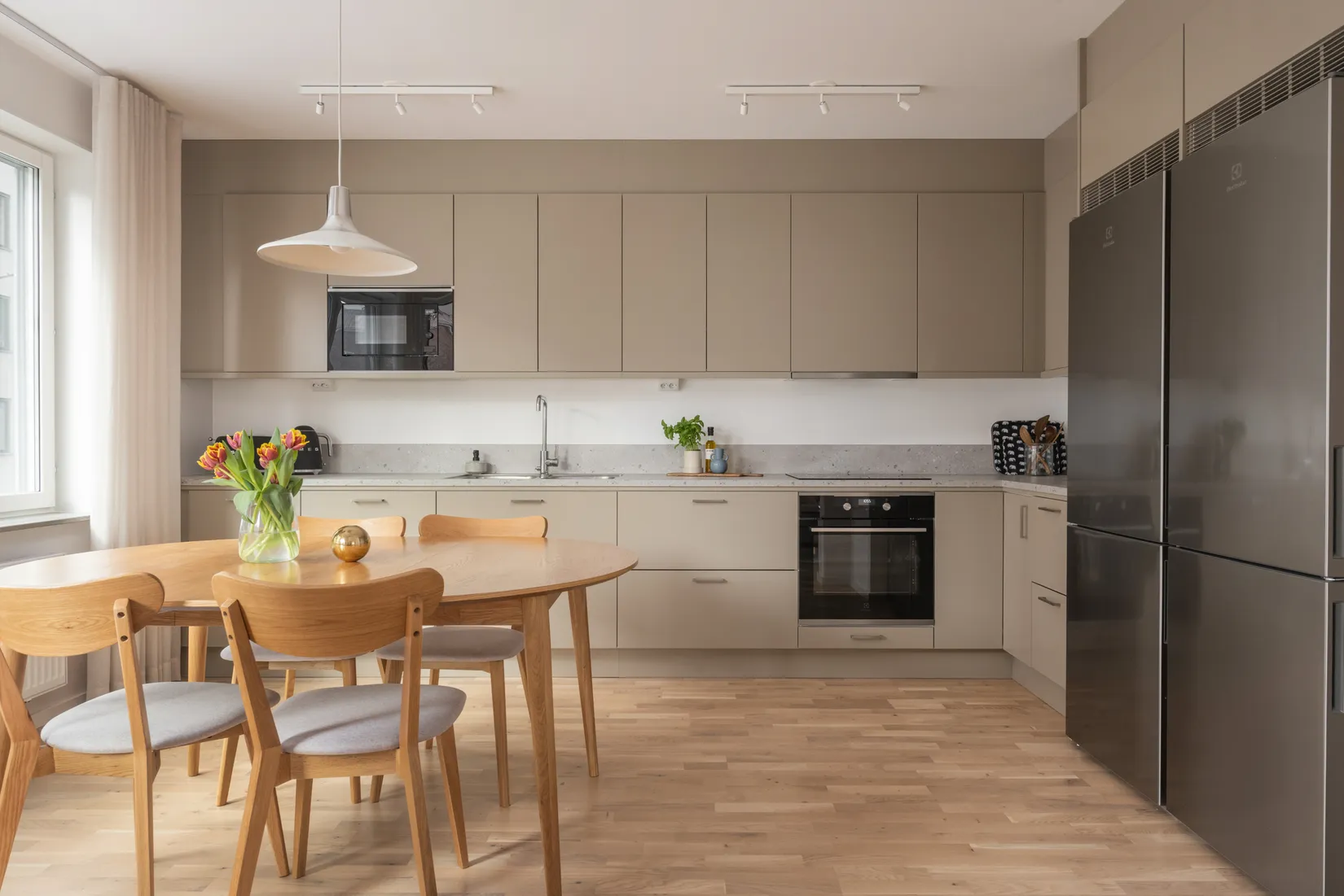 Bostadsrätt, Oskarslundsbacken 18, 2 tr!, Liljeholmskajen, Stockholm