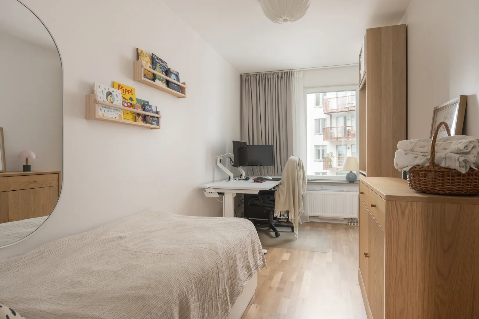 Bostadsrätt, Oskarslundsbacken 18, 2 tr!, Liljeholmskajen, Stockholm