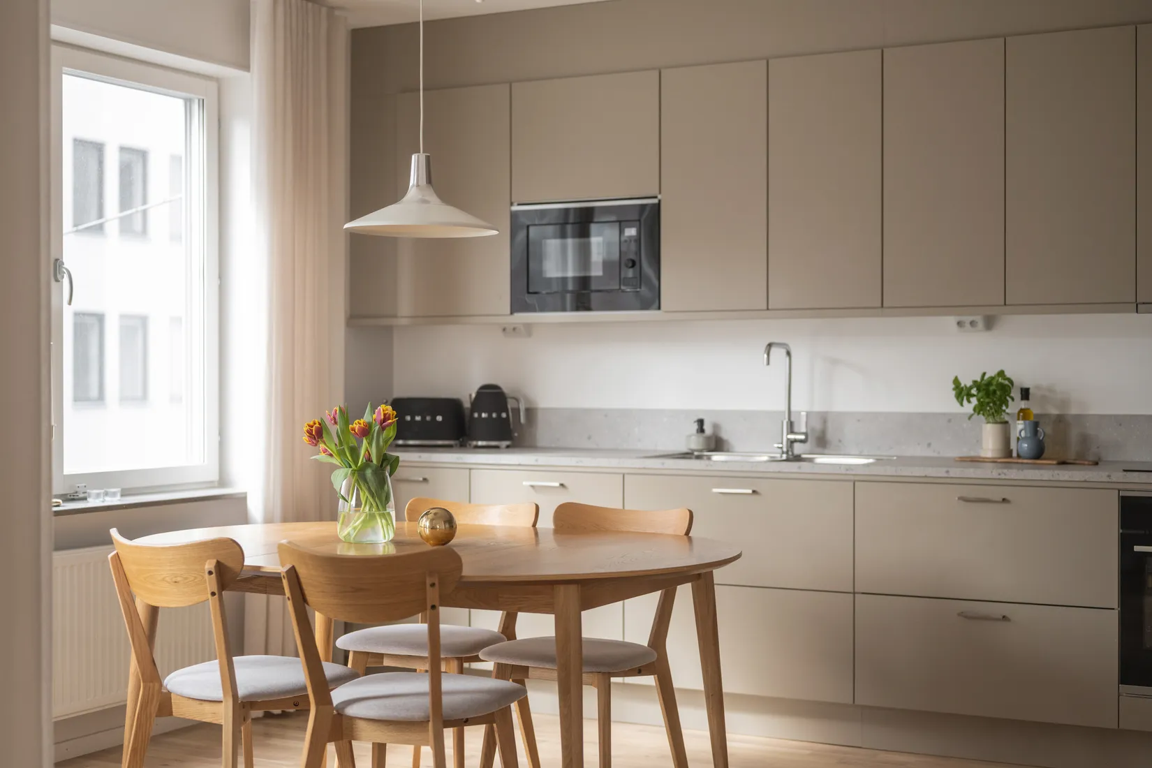 Bostadsrätt, Oskarslundsbacken 18, 2 tr!, Liljeholmskajen, Stockholm