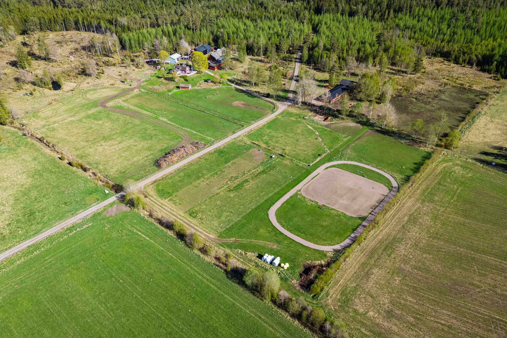 Gård/Skog, Gullstigen Rosenlund 1, Boxholm