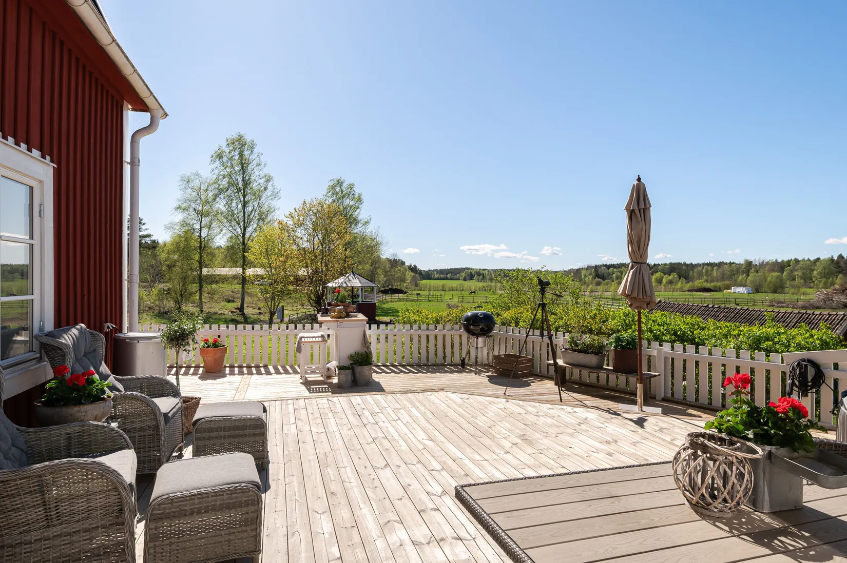 Gård/Skog, Gullstigen Rosenlund 1, Boxholm