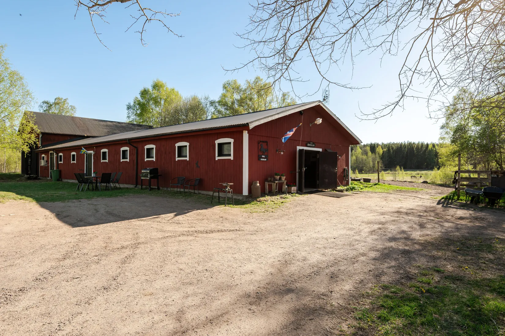 Gård/Skog, Gullstigen Rosenlund 1, Boxholm