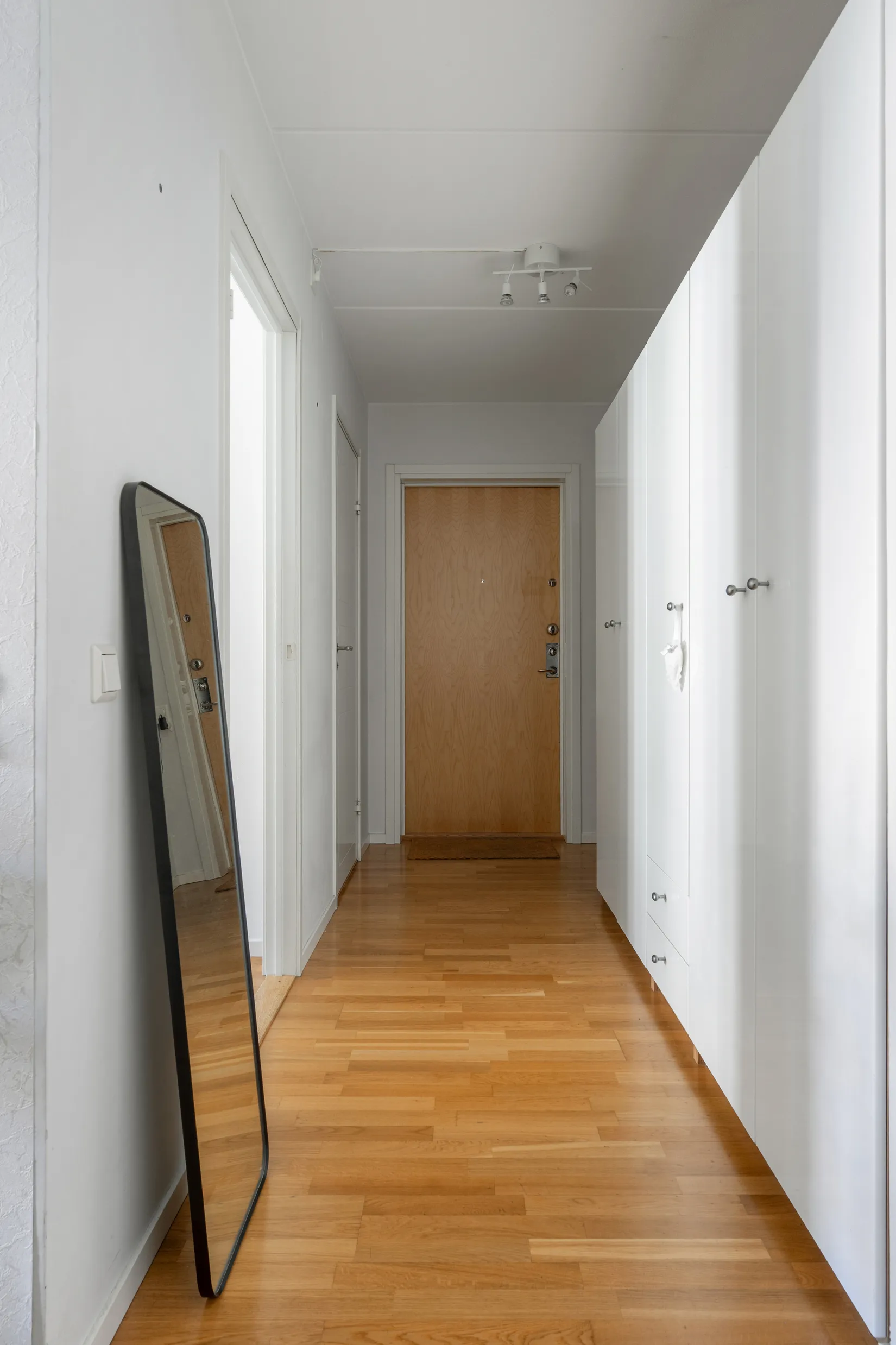 Bostadsrätt, Rådstuguvägen 13, Centrala Huddinge, Huddinge
