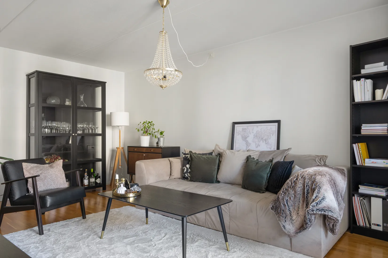 Bostadsrätt, Rådstuguvägen 13, Centrala Huddinge, Huddinge