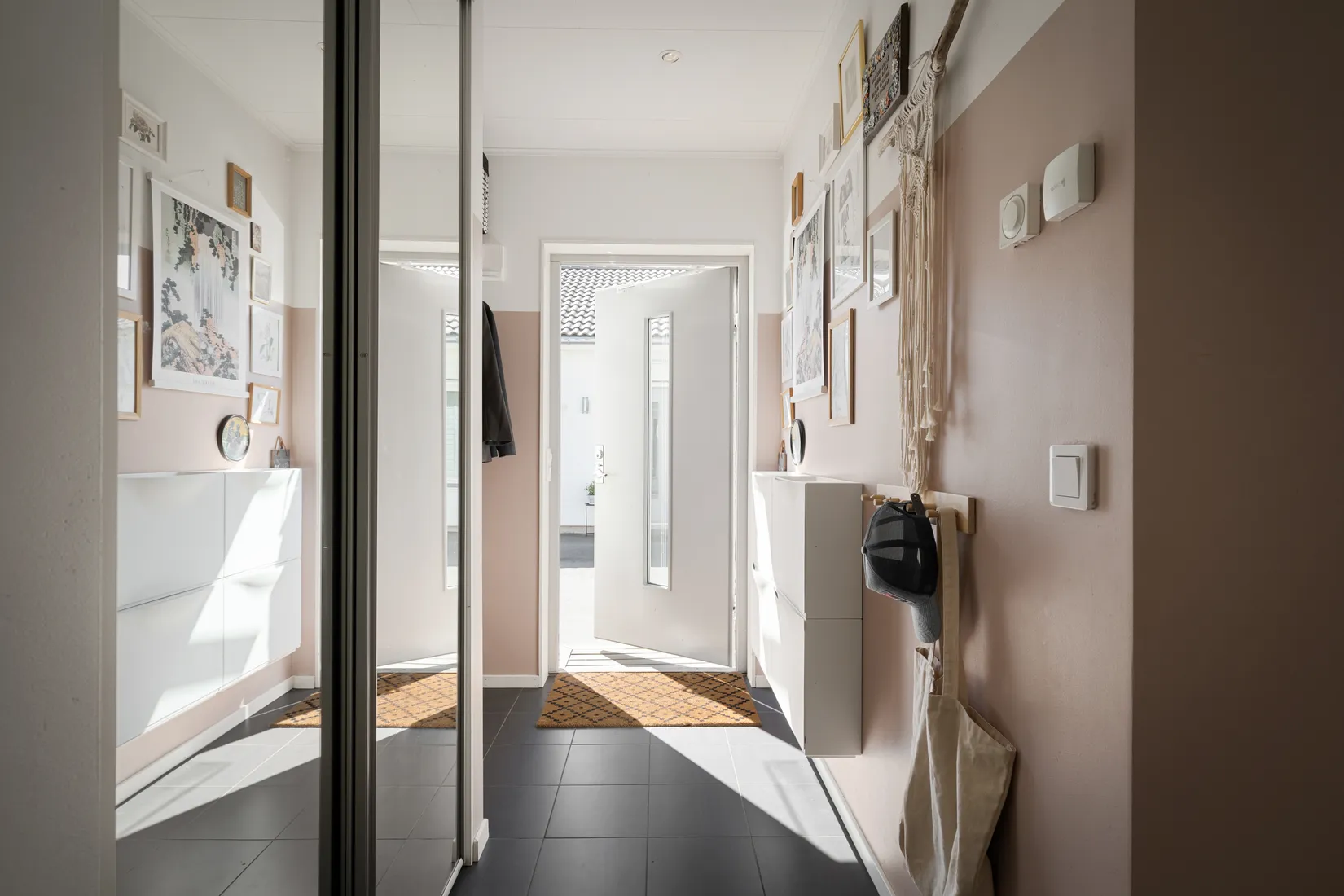 Bostadsrätt, Radhus, Rådjursvägen 7D, Ekeberg, Lilla Edet