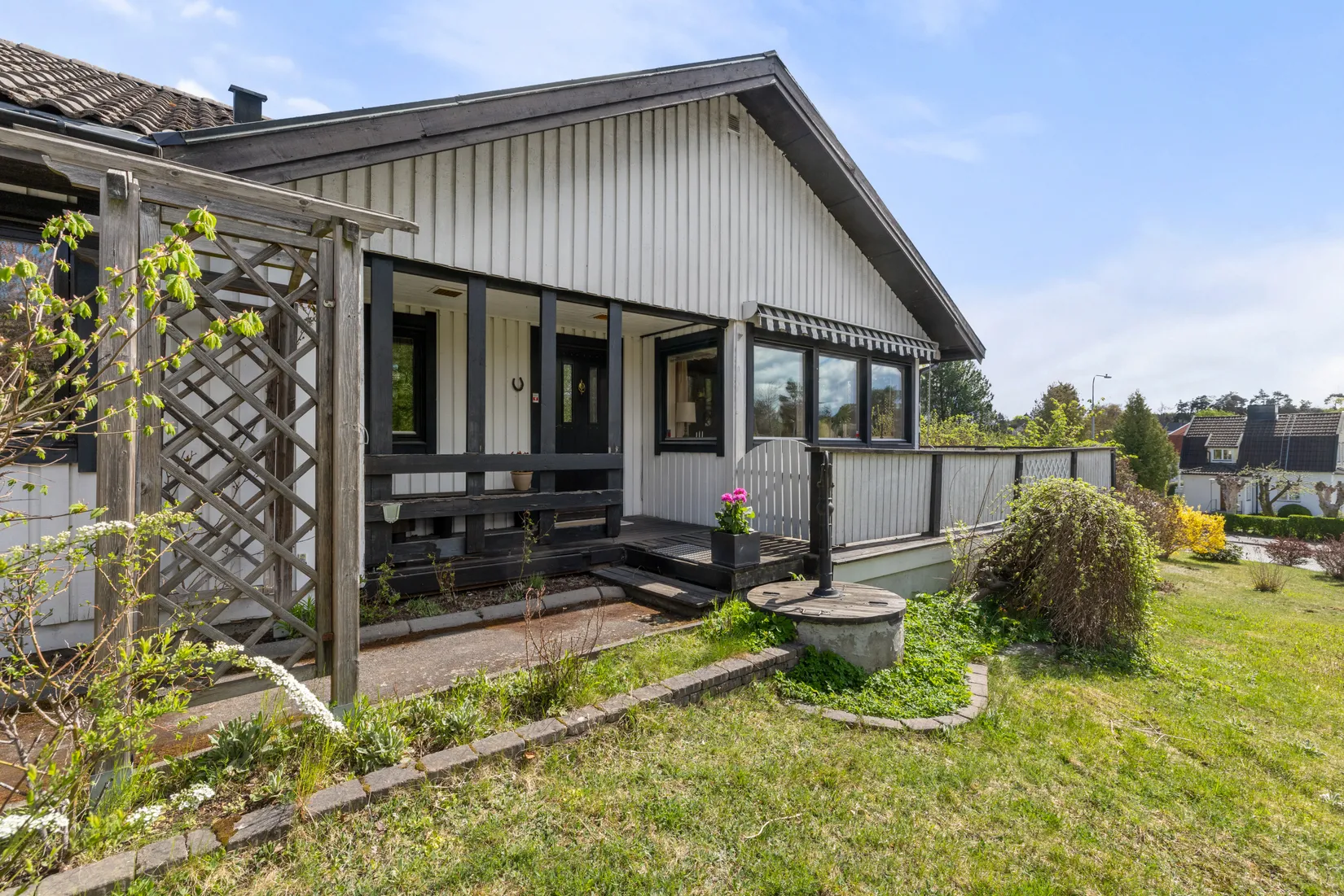 Villa, Björnmossvägen 2, Älta, Nacka