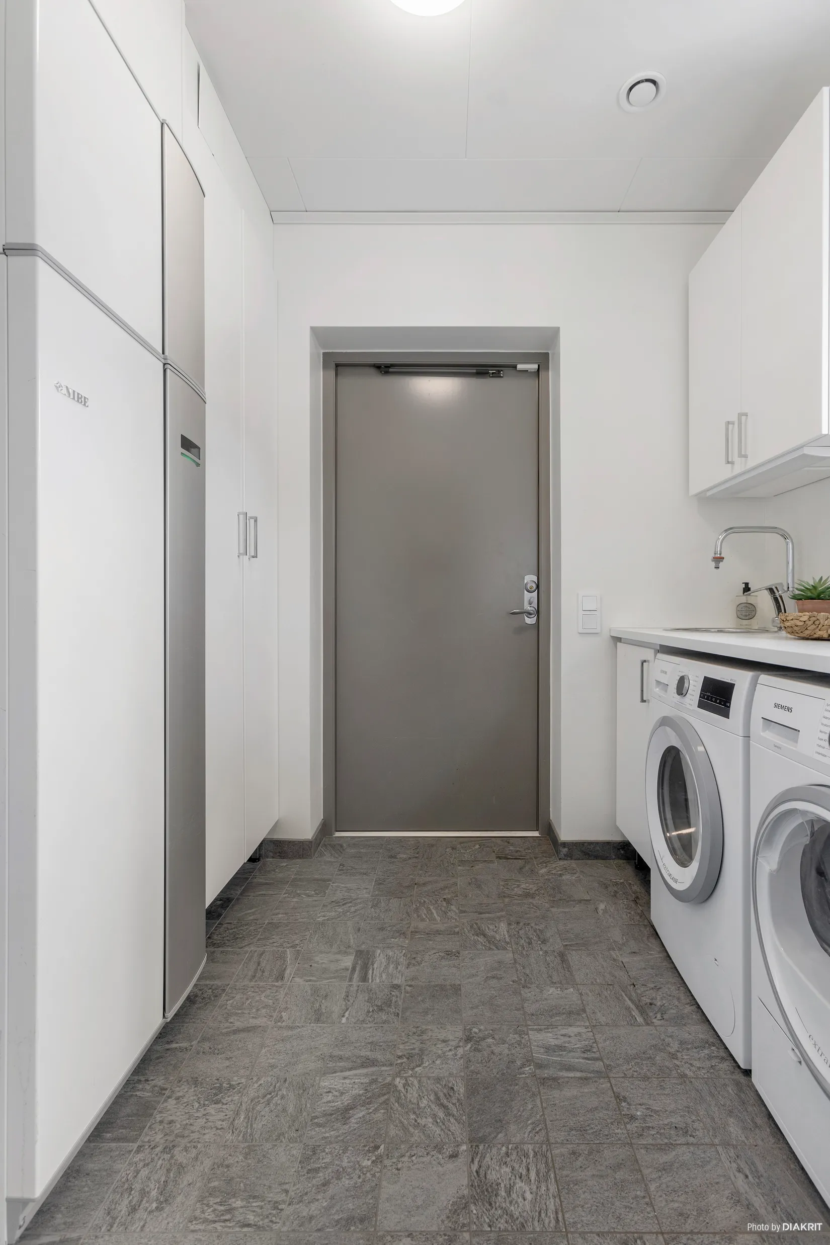 Radhus, Arningetorpsvägen 17, Hägerneholm, Täby