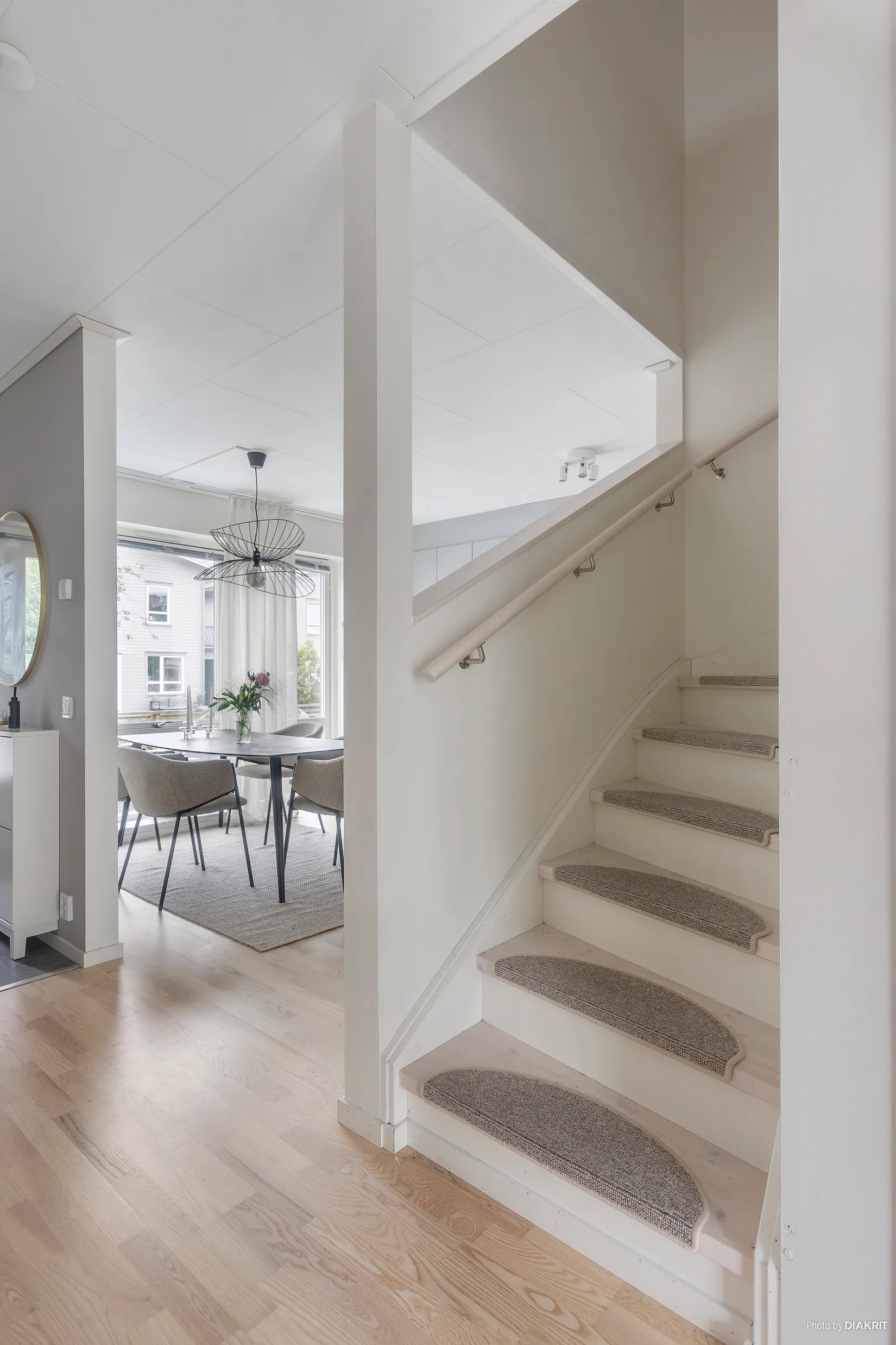 Radhus, Arningetorpsvägen 17, Hägerneholm, Täby