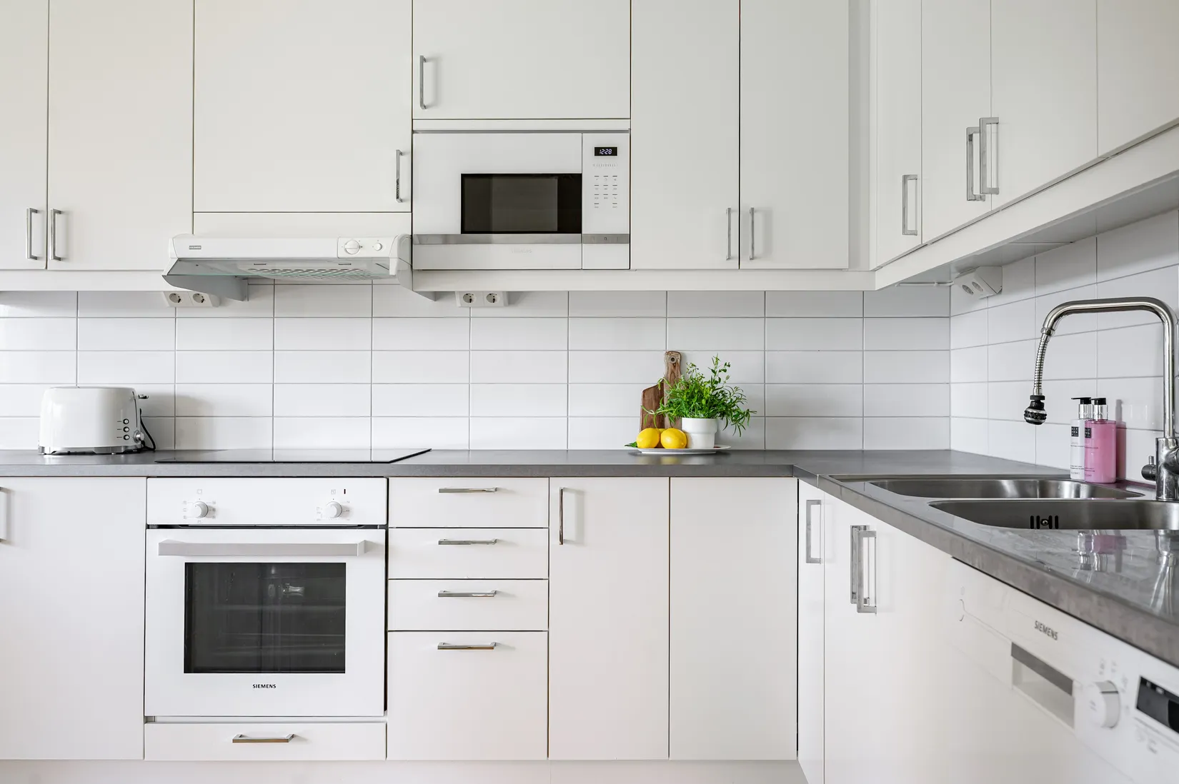 Bostadsrätt, Sjödalsvägen 21E, Centrala Huddinge, Huddinge