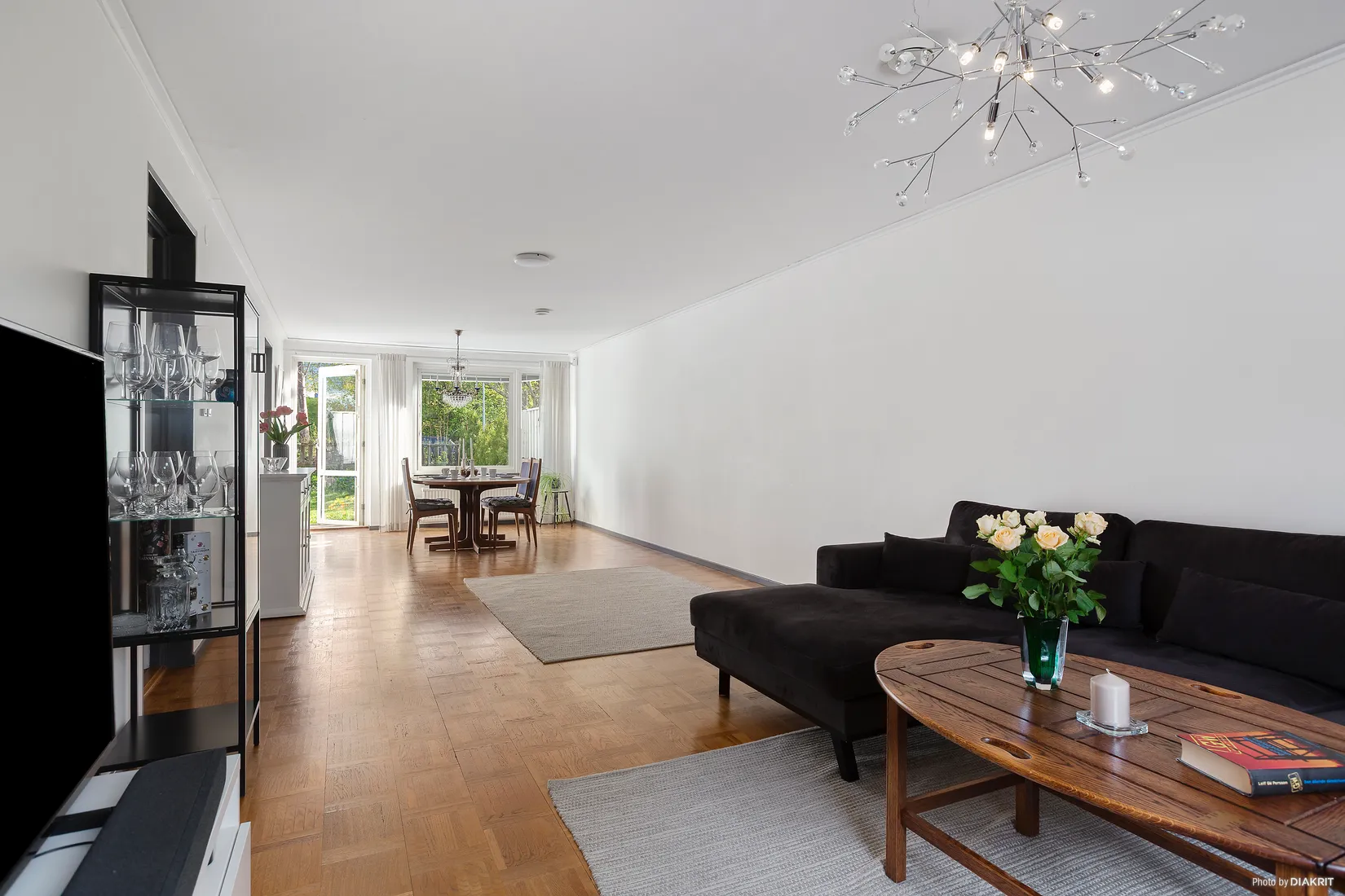 Villa, Radhus, Dressyrvägen 12, Jakobsberg, Järfälla