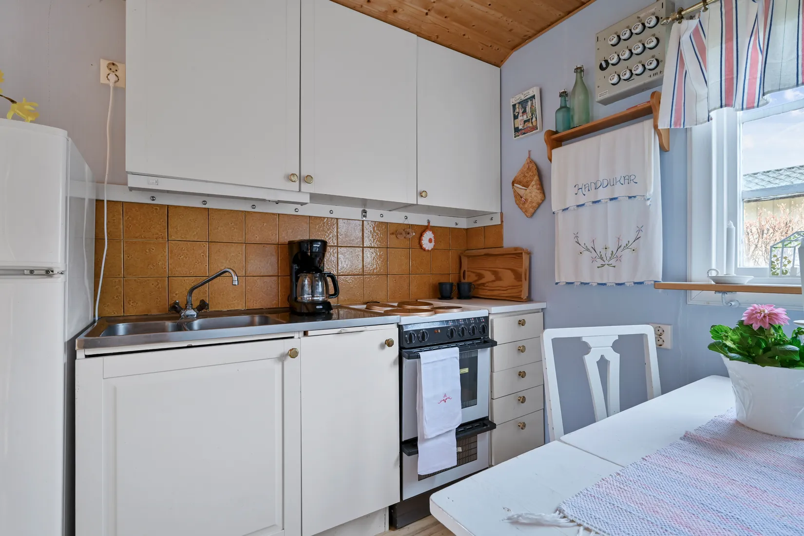 Fritidshus, Vaxmyra kolonistuga nr 14, Vaxmyra koloniträdgårdsförening, Upplands Väsby