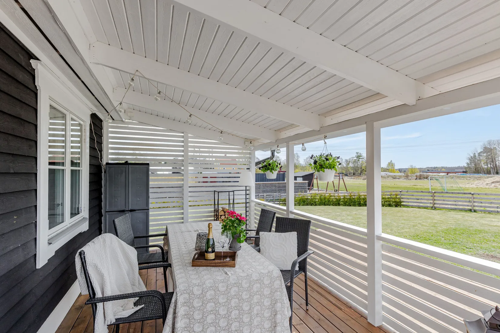Villa, Byalagsvägen 11, Åkers Styckebruk/Skämbylöt, Strängnäs