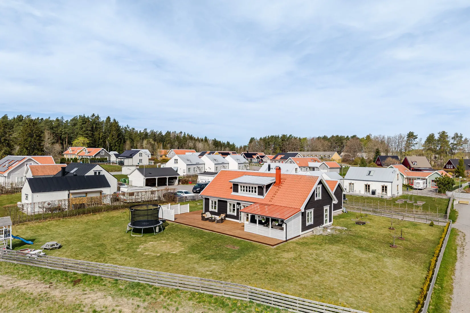 Villa, Byalagsvägen 11, Åkers Styckebruk/Skämbylöt, Strängnäs