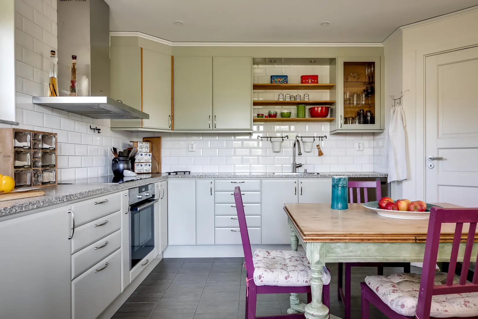 Villa, Torsby sjöväg 6, Torsby, Värmdö