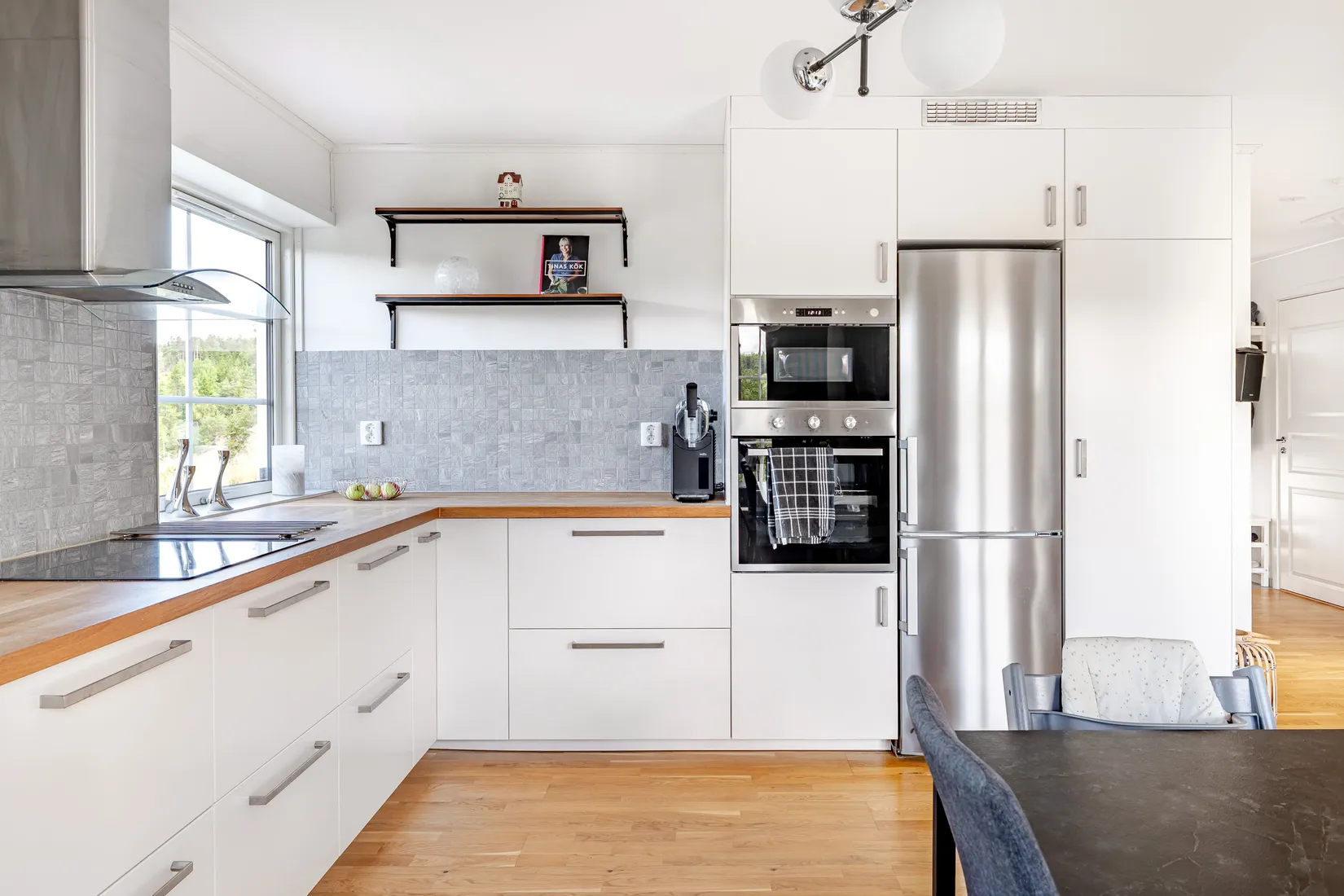 Villa, Granvägen 6, Västerlanda, Lilla Edet