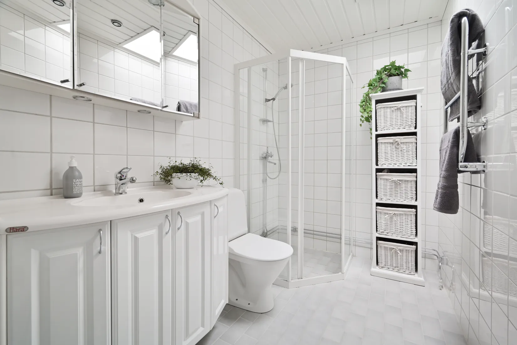 Villa, Prästkragevägen 10, Bollstanäs, Upplands Väsby