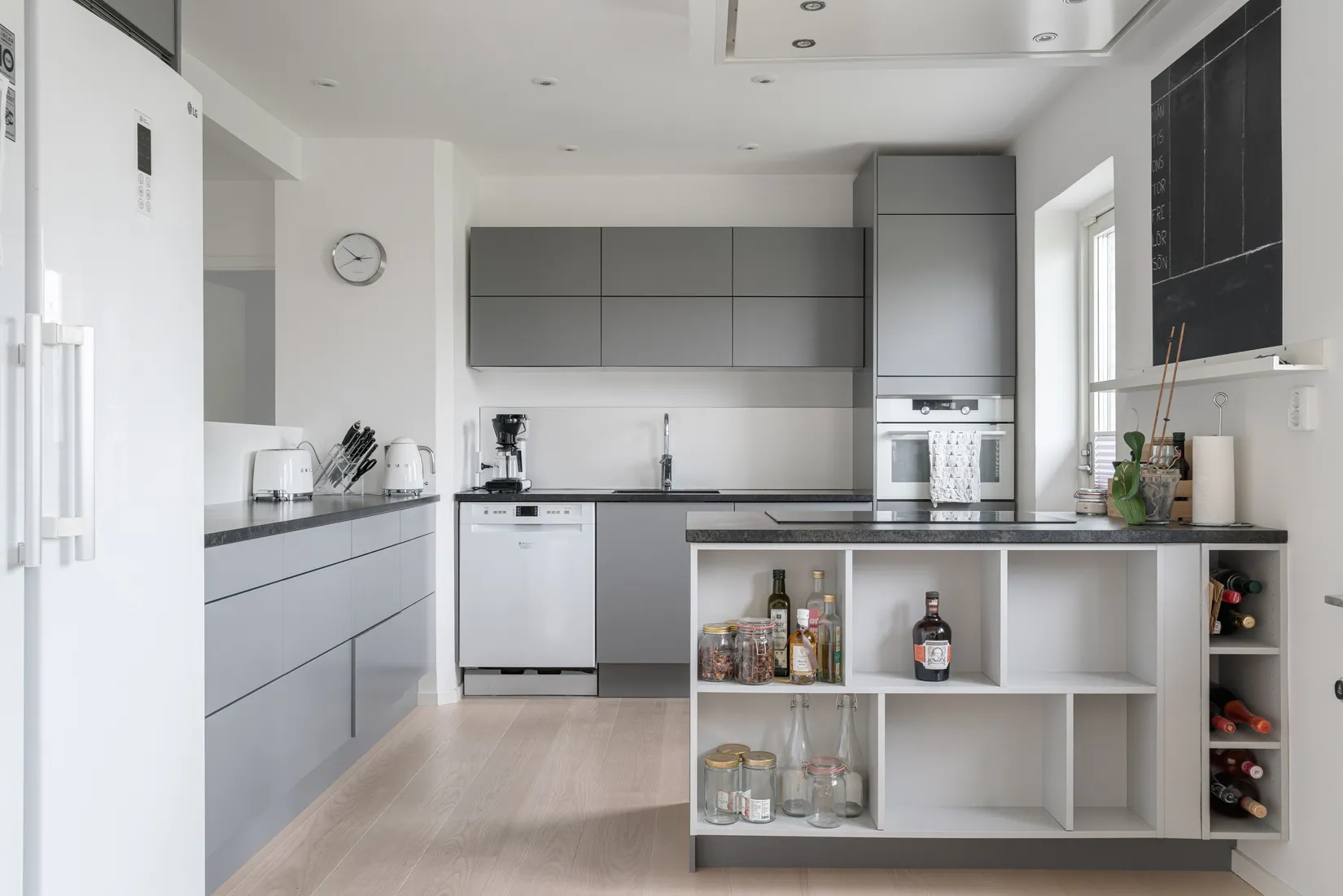 Villa, Jakobsdalsvägen 4, Simrishamn- Korsavad, Simrishamn