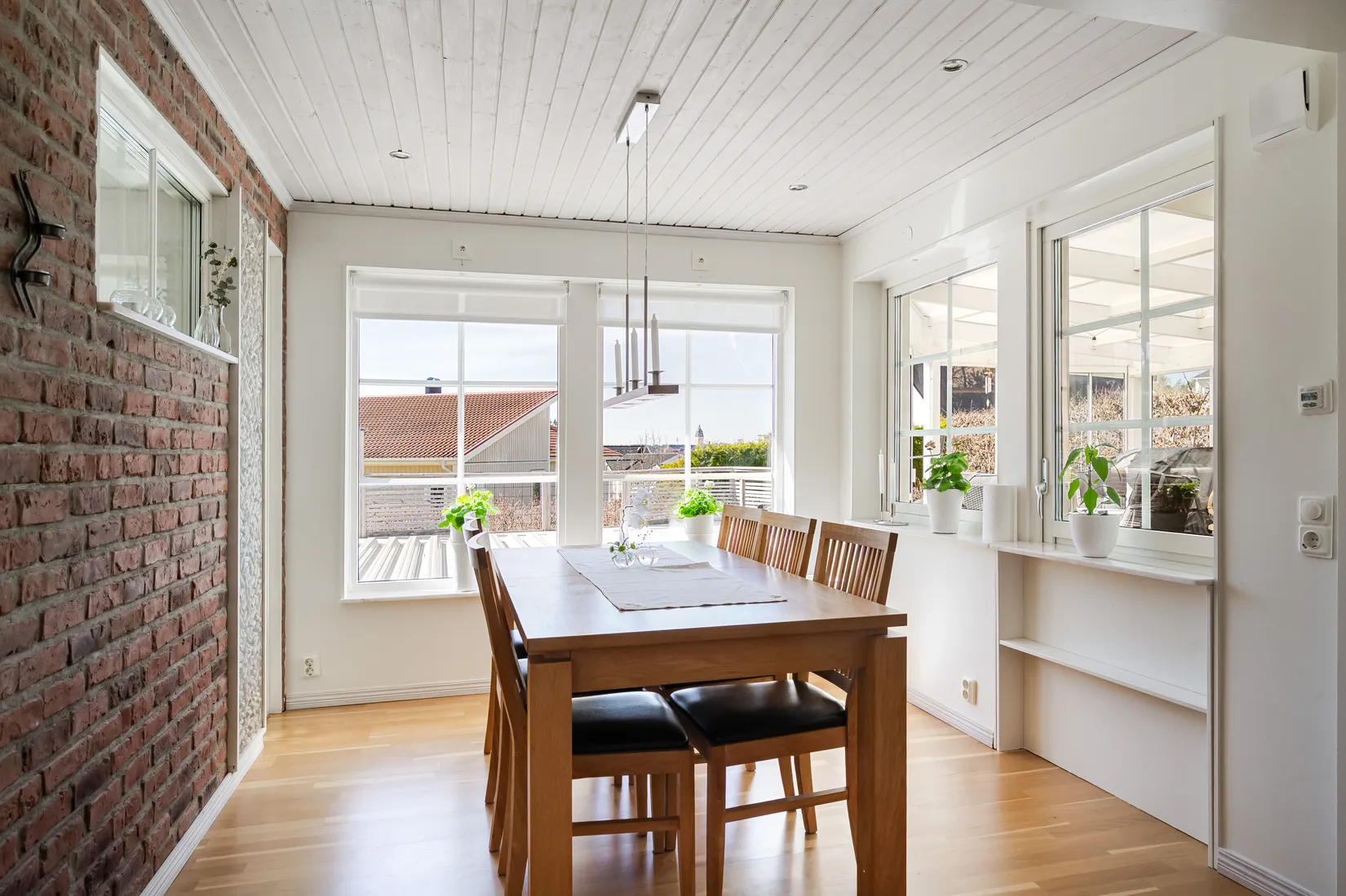 Villa, Skogshyddevägen 2, Tosterön, Strängnäs