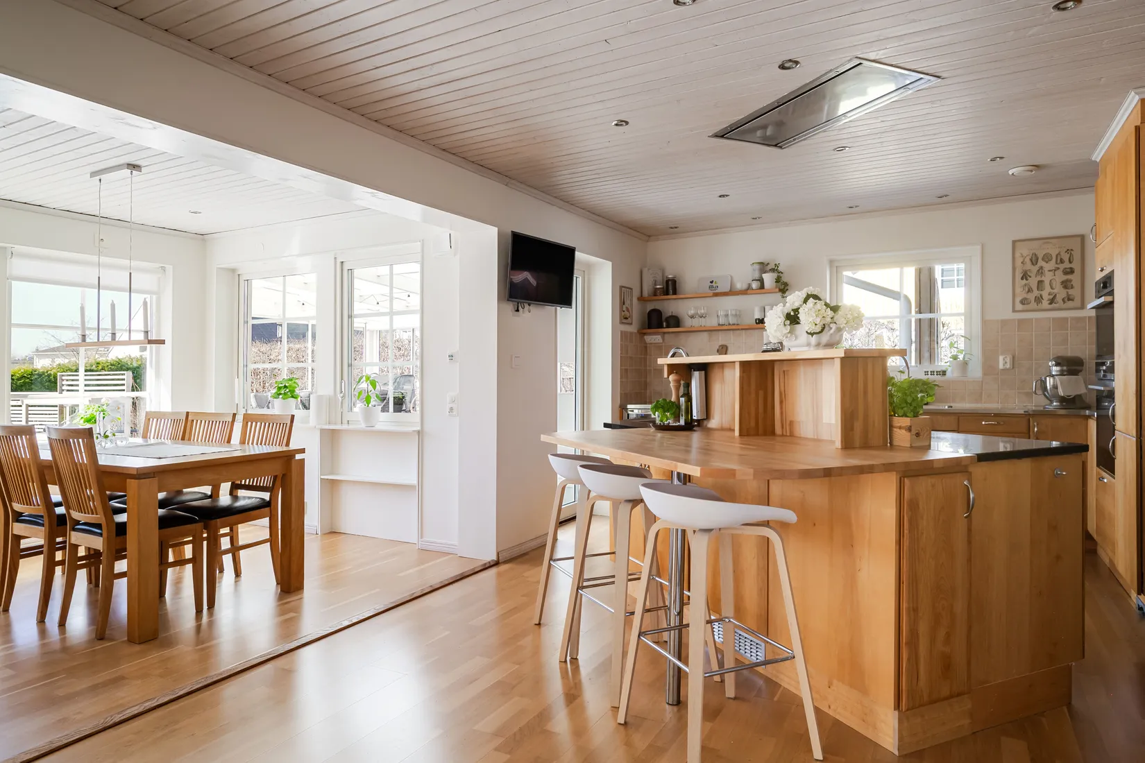 Villa, Skogshyddevägen 2, Tosterön, Strängnäs