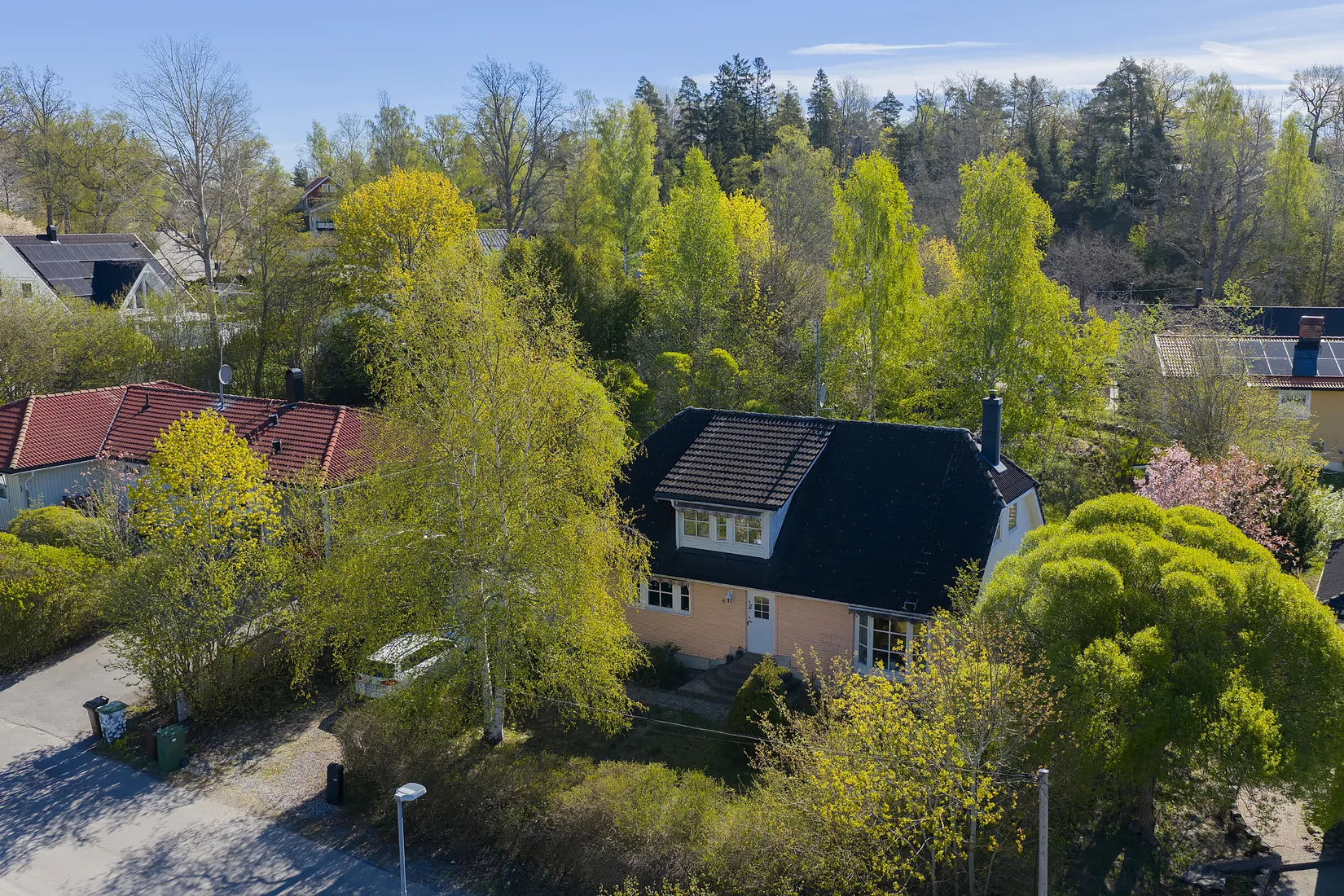Villa, Almvägen 4, Tullinge - Parkhem, Botkyrka