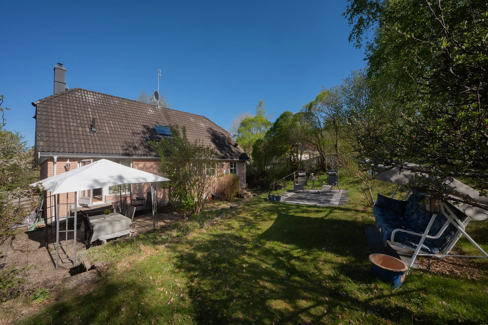 Villa, Almvägen 4, Tullinge - Parkhem, Botkyrka