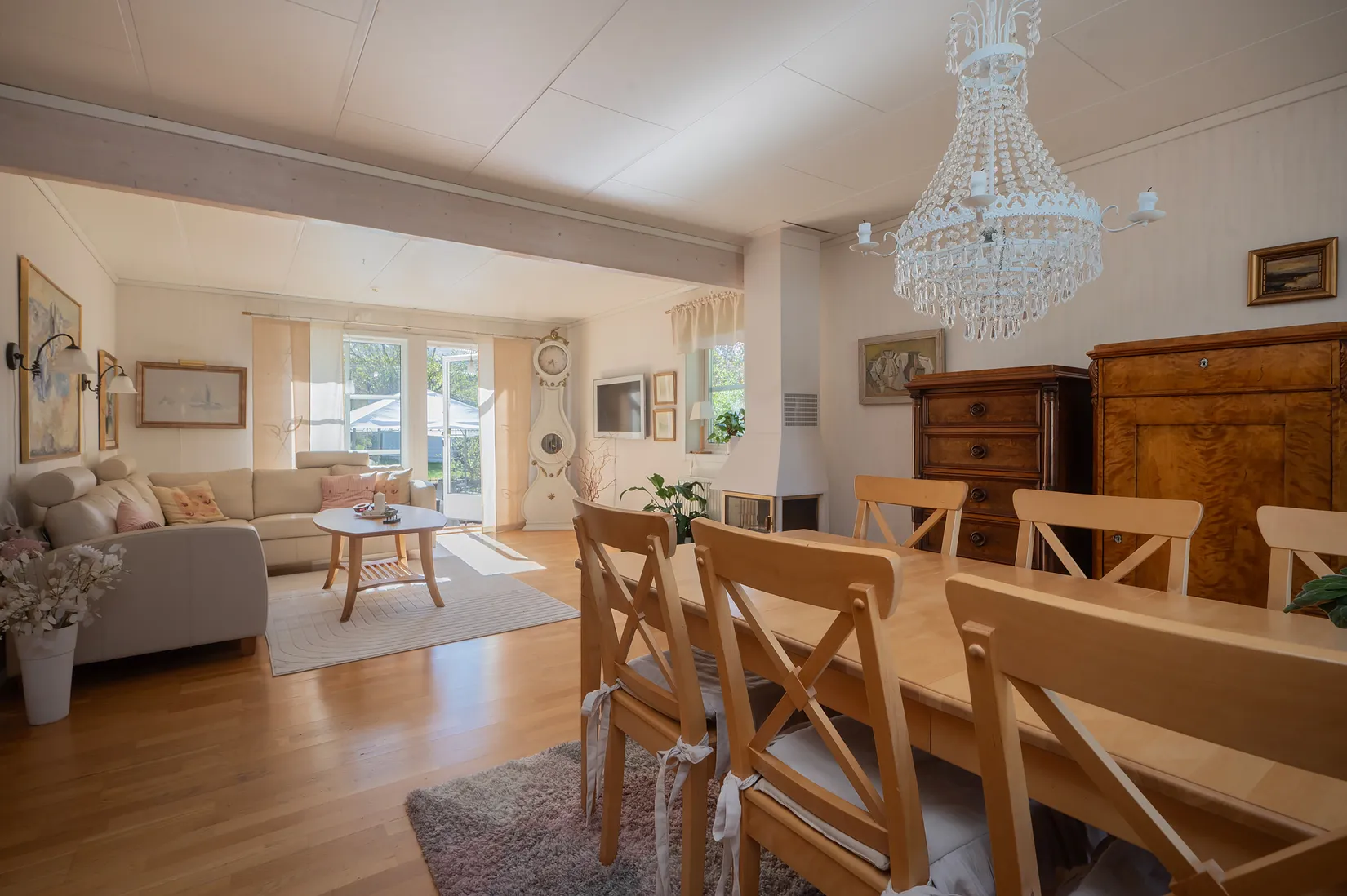 Villa, Almvägen 4, Tullinge - Parkhem, Botkyrka