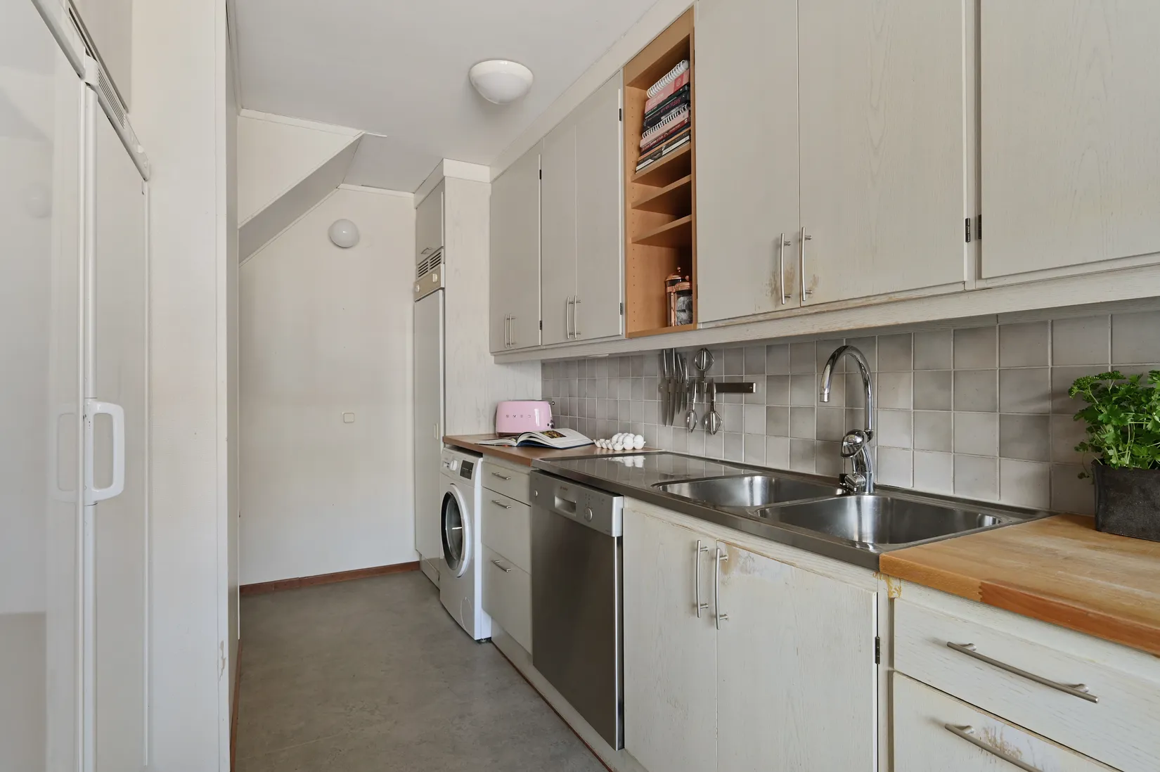 Radhus, Gräsmarksgränd 89, Farsta Strand, Stockholm