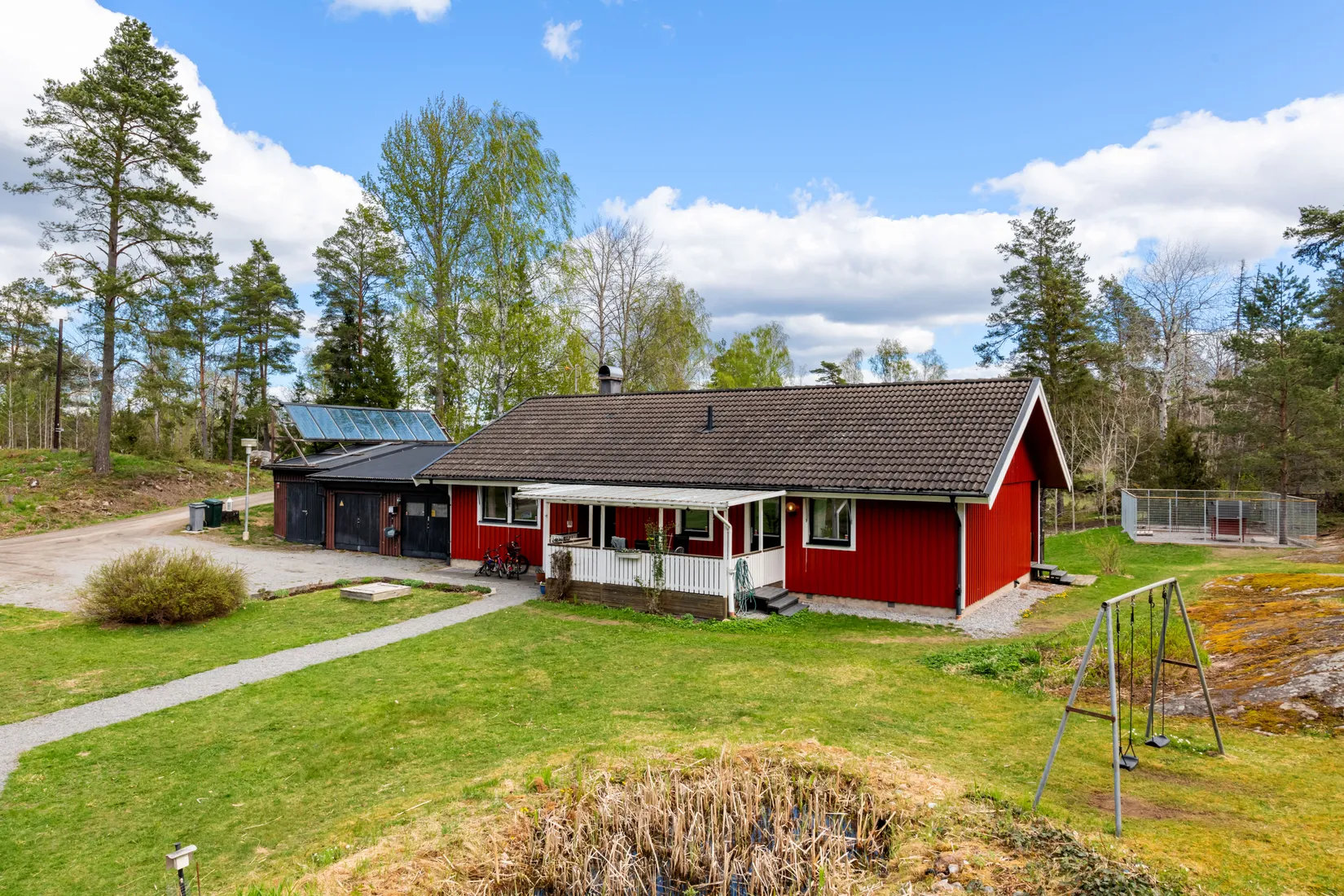 Gård/Skog, Vikensbergsvägen 30, Norrtälje
