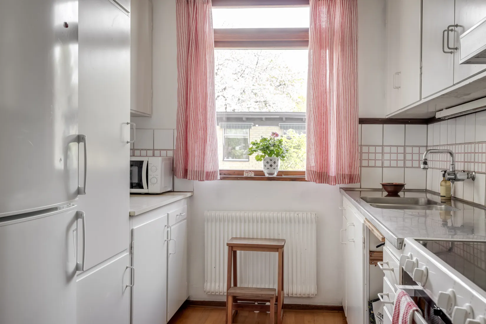Villa, Anes väg 6, Centralt, Lomma