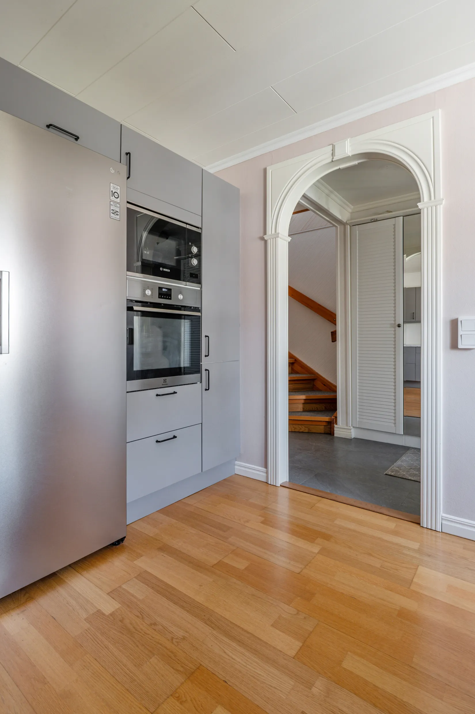 Villa, Radhus, Vallavägen 308, Handen, Haninge