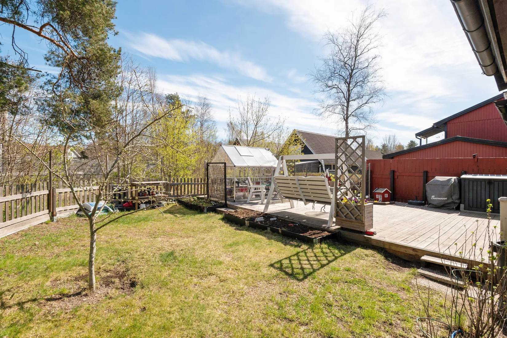 Villa, Radhus, Vallavägen 308, Handen, Haninge