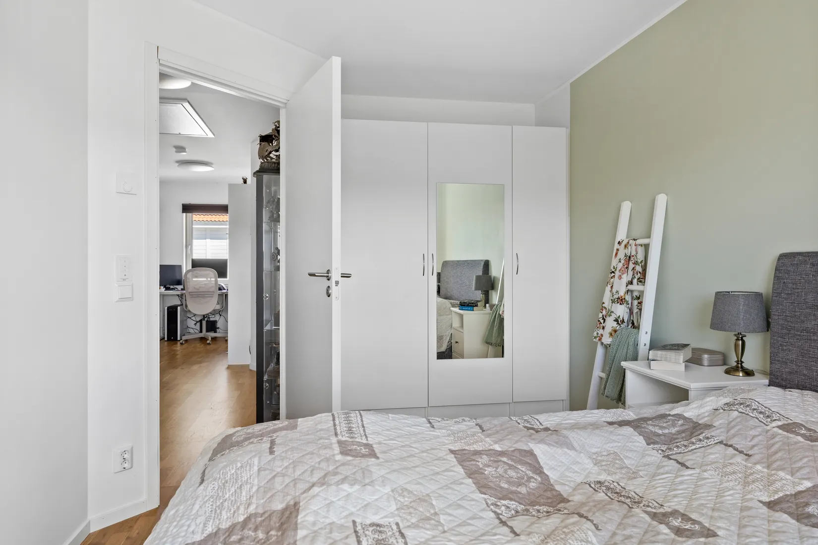 Bostadsrätt, Radhus, Sörskogsvägen 5, Grillby, Enköping