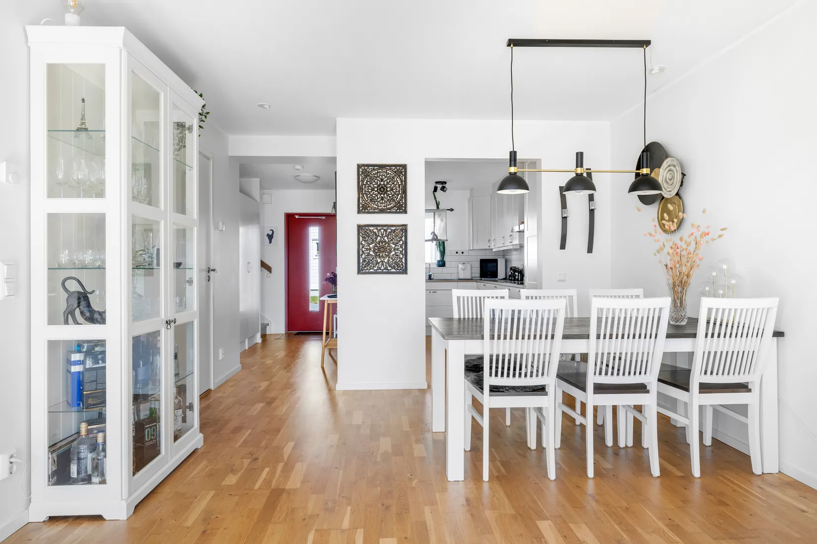 Bostadsrätt, Radhus, Sörskogsvägen 5, Grillby, Enköping