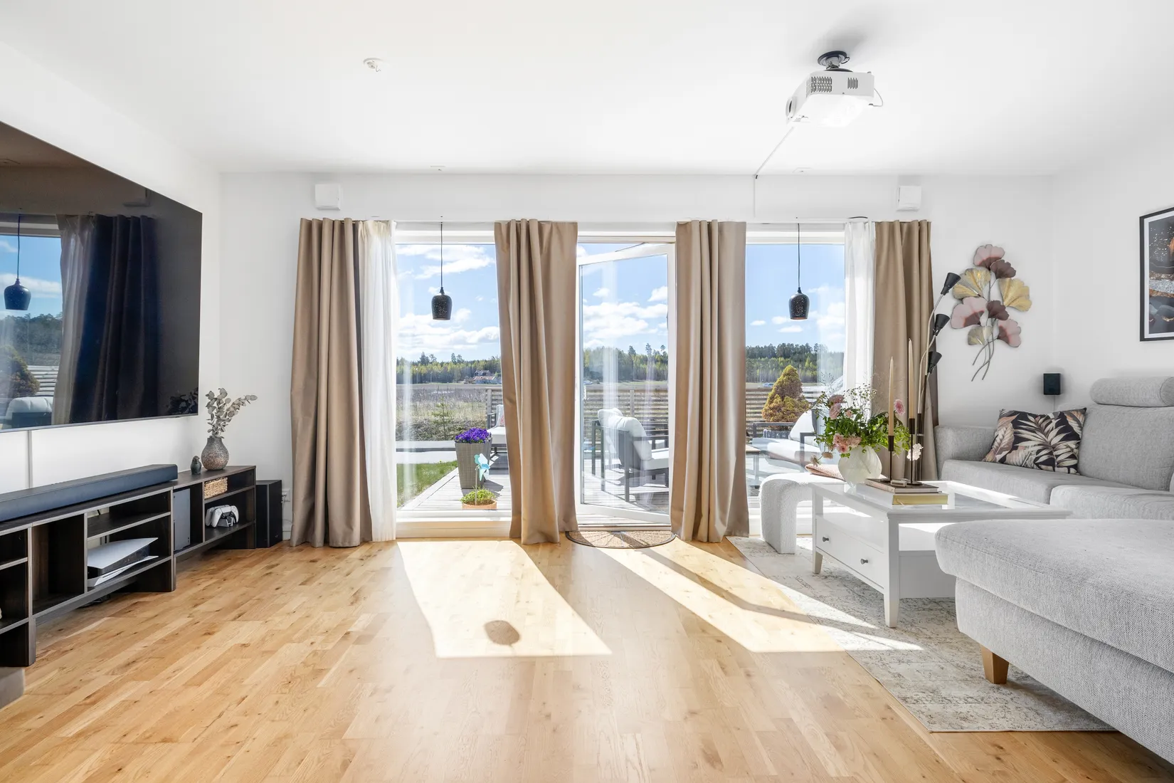 Bostadsrätt, Radhus, Sörskogsvägen 5, Grillby, Enköping
