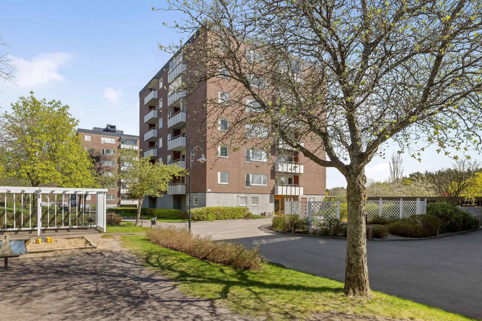 Bostadsrätt, Axvägen 2, Viksjö, Järfälla