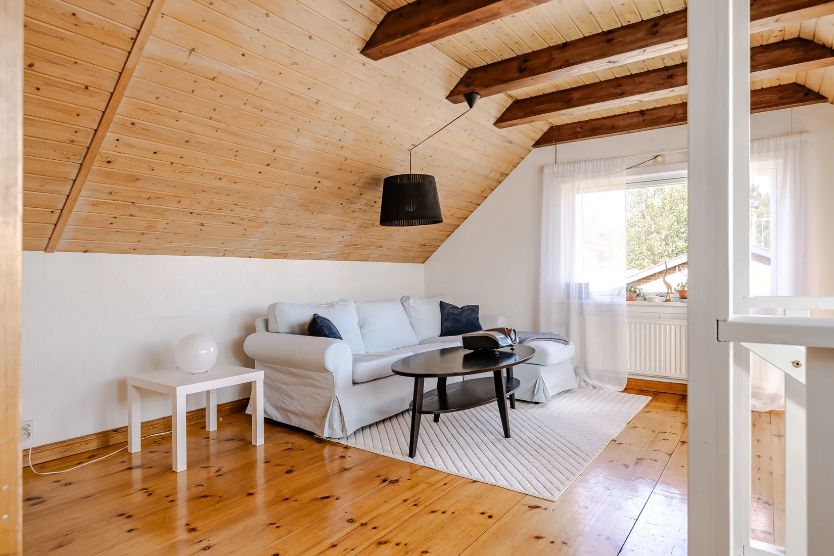 Villa, Salogatan 8, Katrineholm Nävertorp, Katrineholm